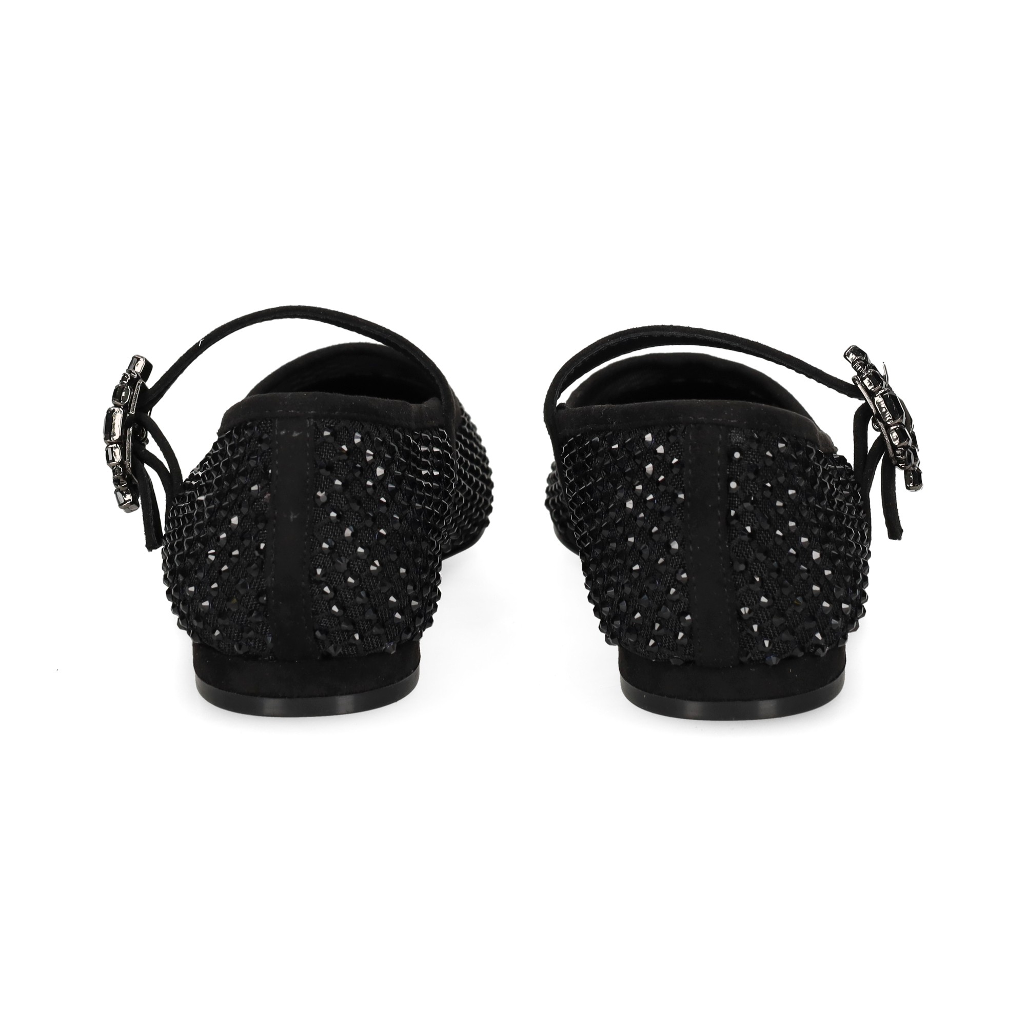 mercedes-regilla-negro