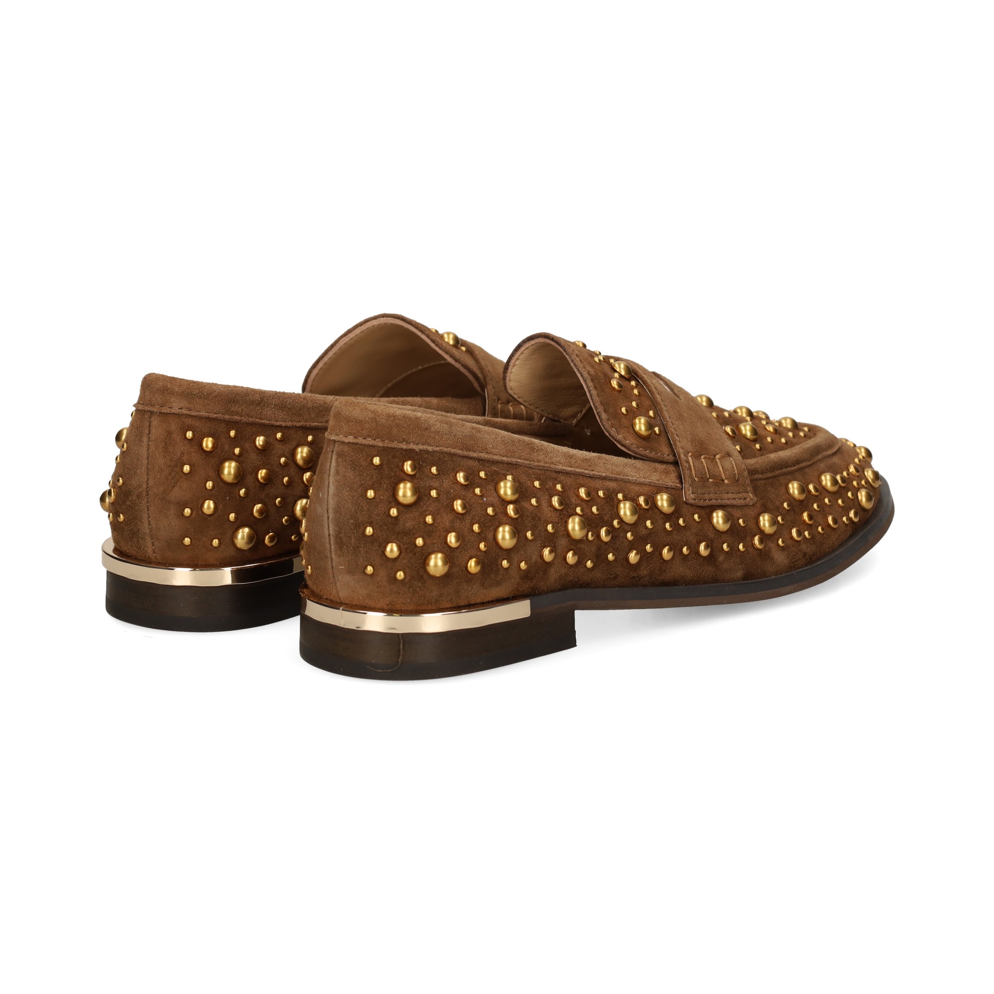 mocasin-tachas-ante-marron