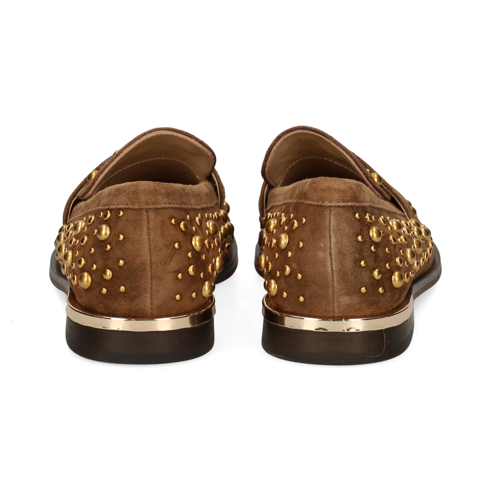 mocasin-tachas-ante-marron