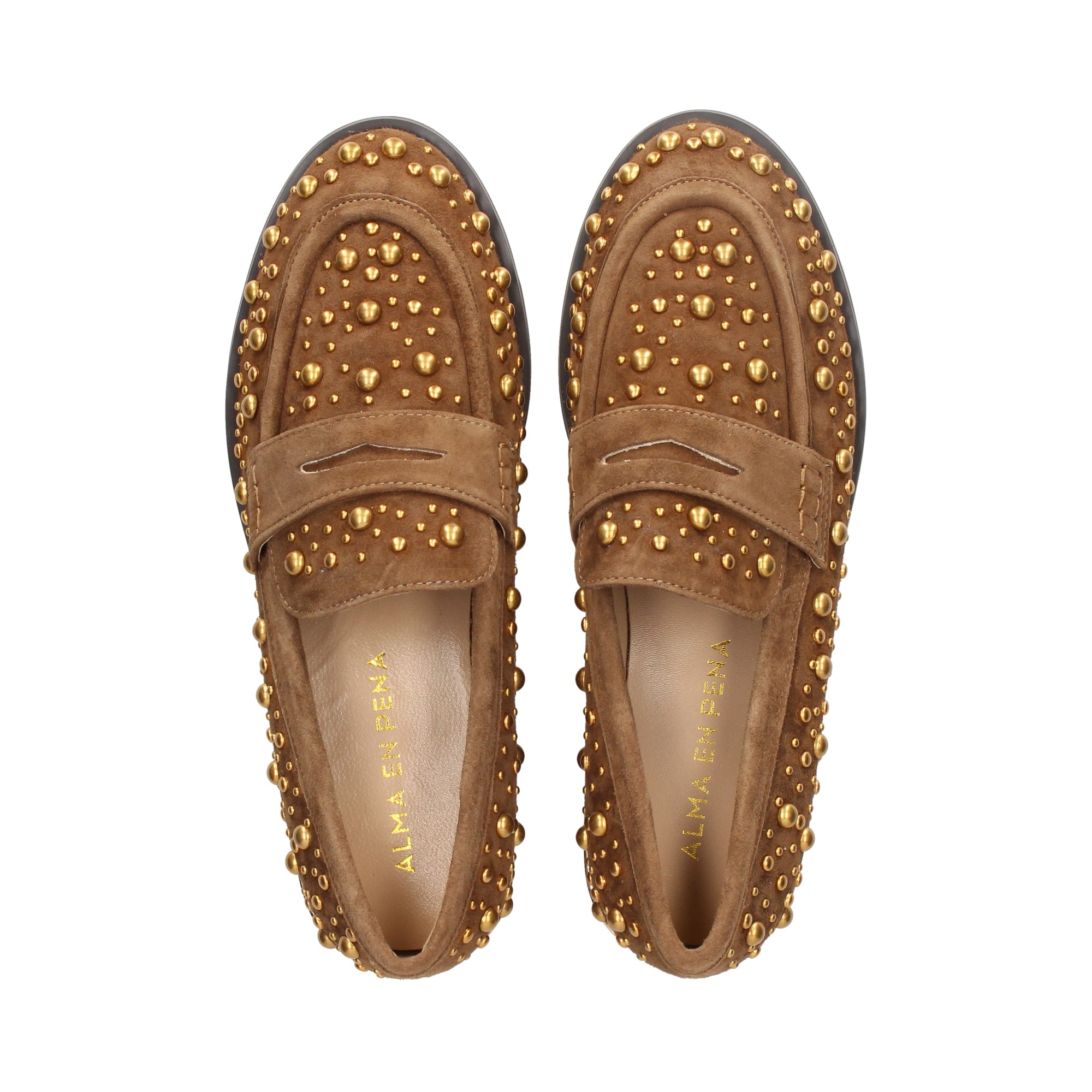 mocasin-tachas-ante-marron
