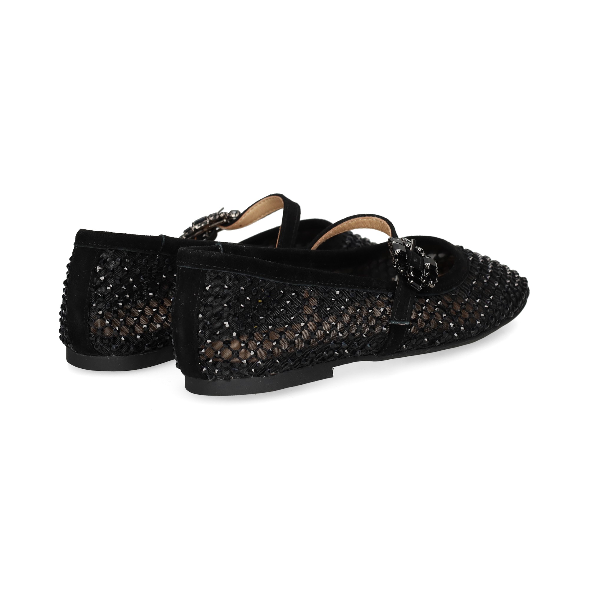 mercdes-regilla-ante-negro