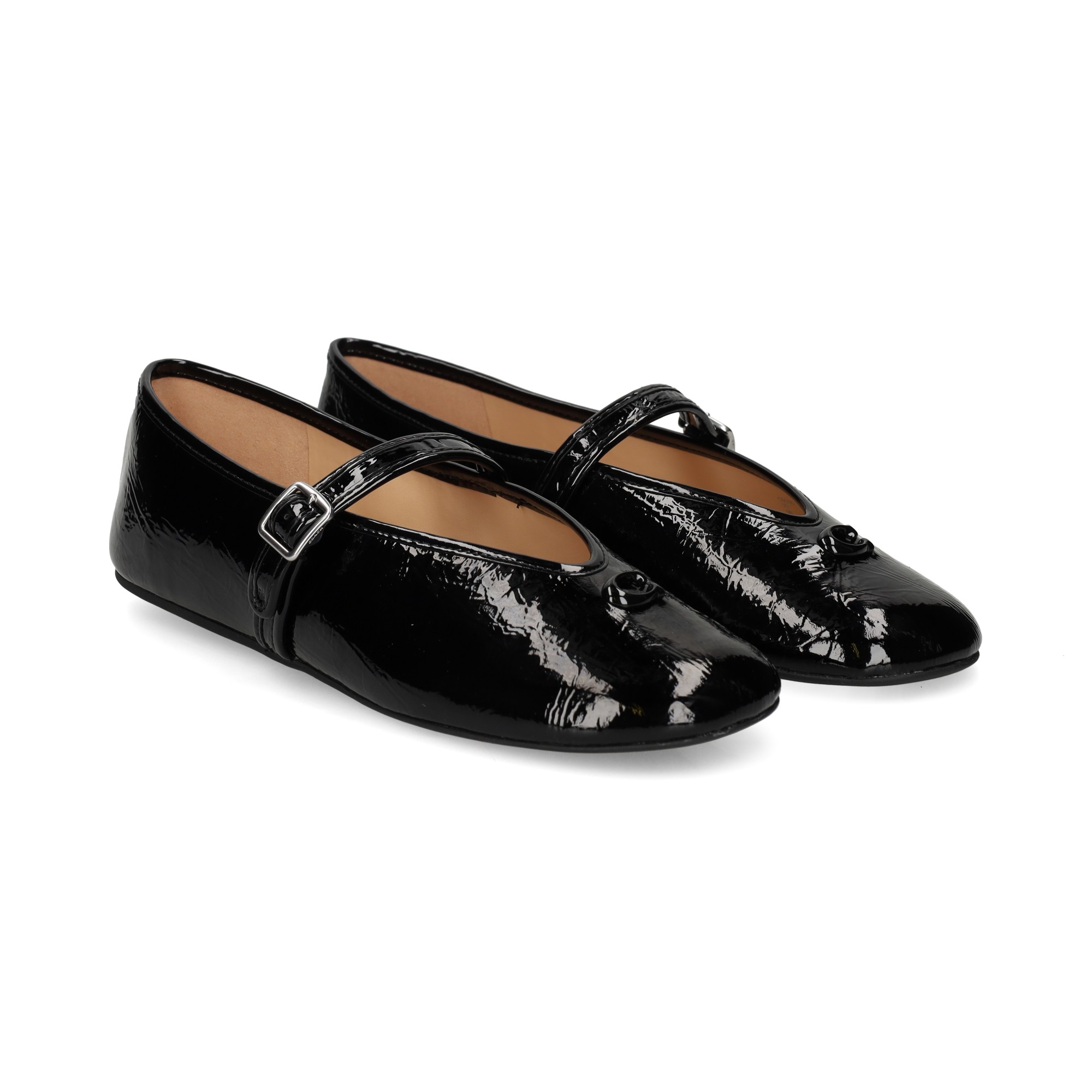 mercedes-charol-negro