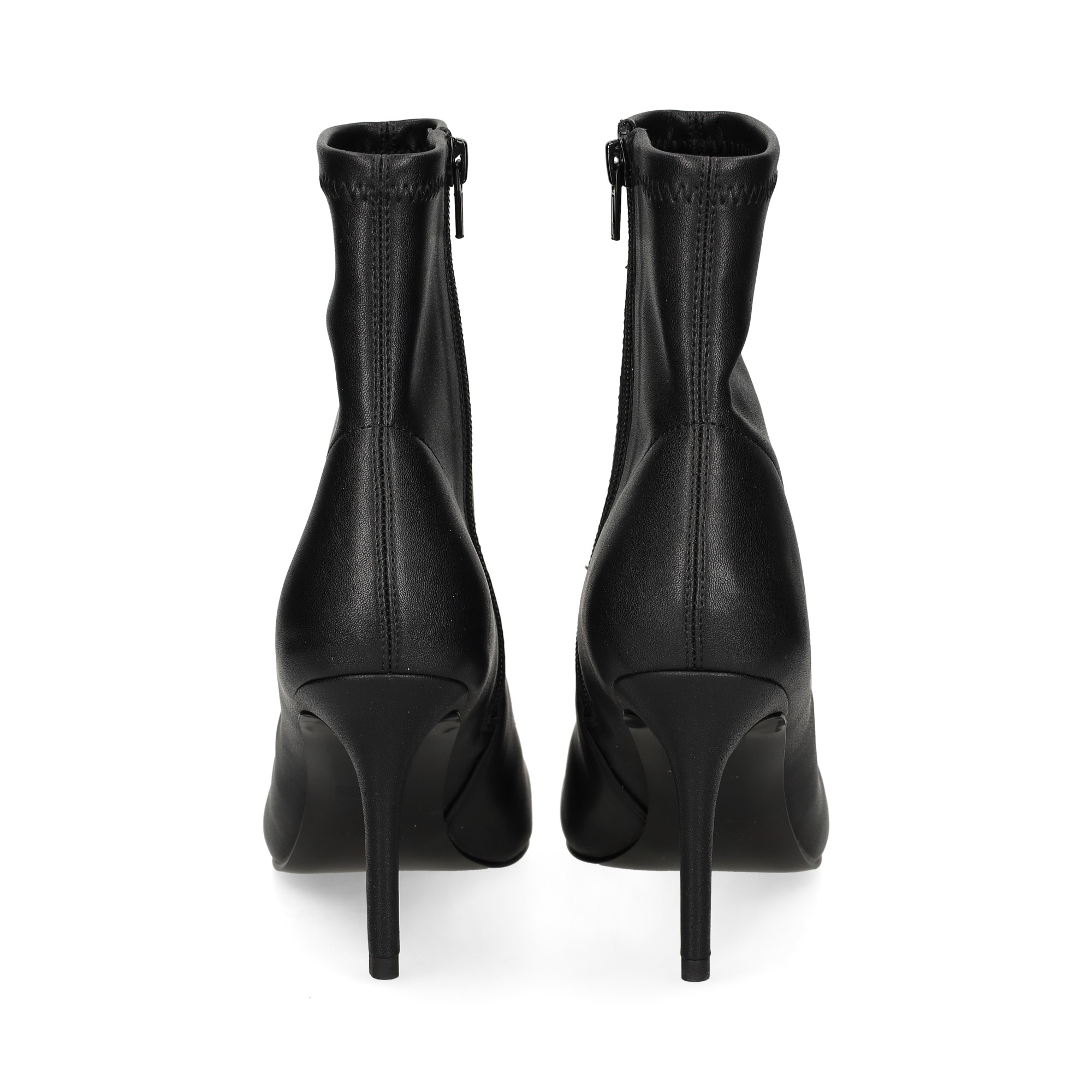 botin-punta-metal-stretch-negro