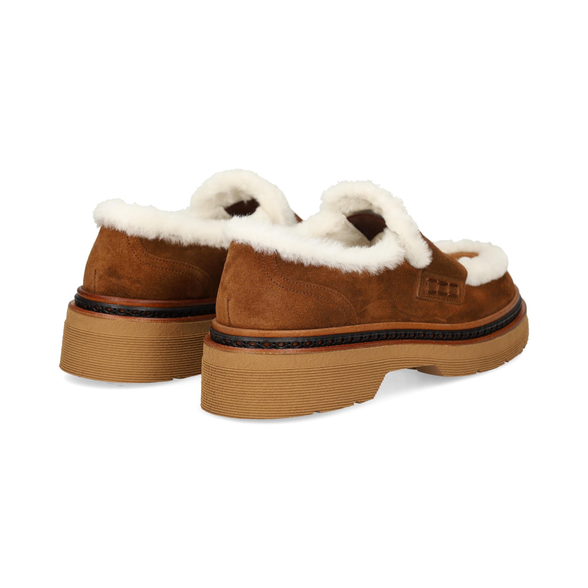 mocasin-antifaz-moutonante-cuero