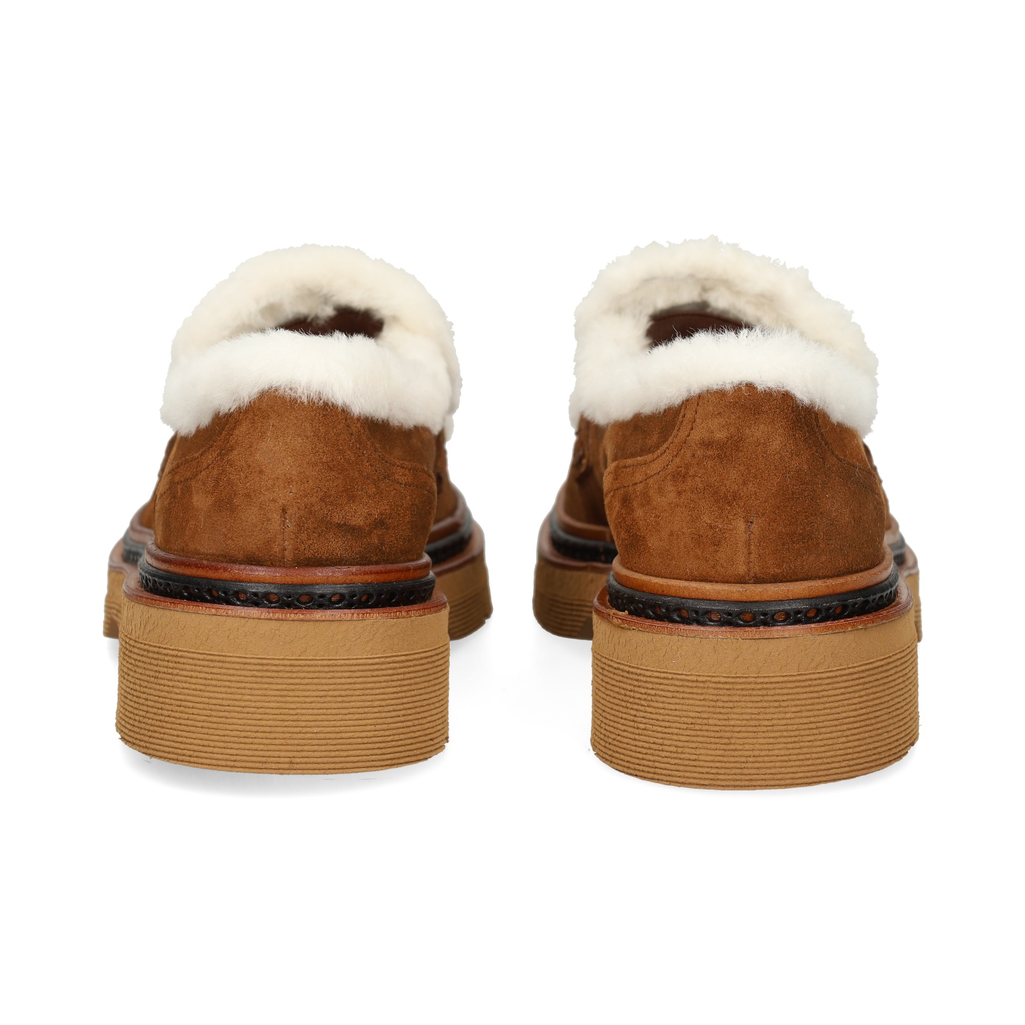 mocasin-antifaz-moutonante-cuero