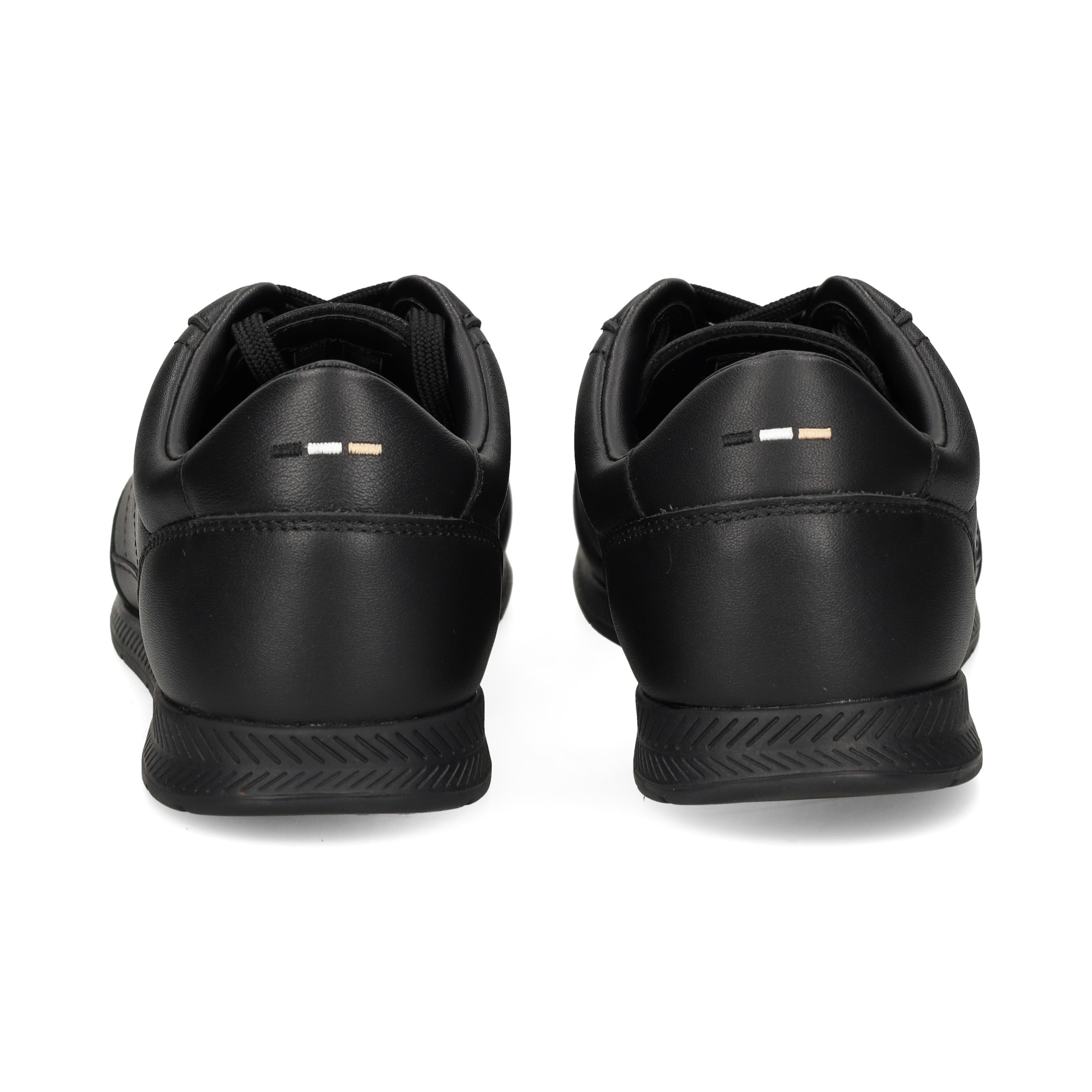deportivo-piel-negro