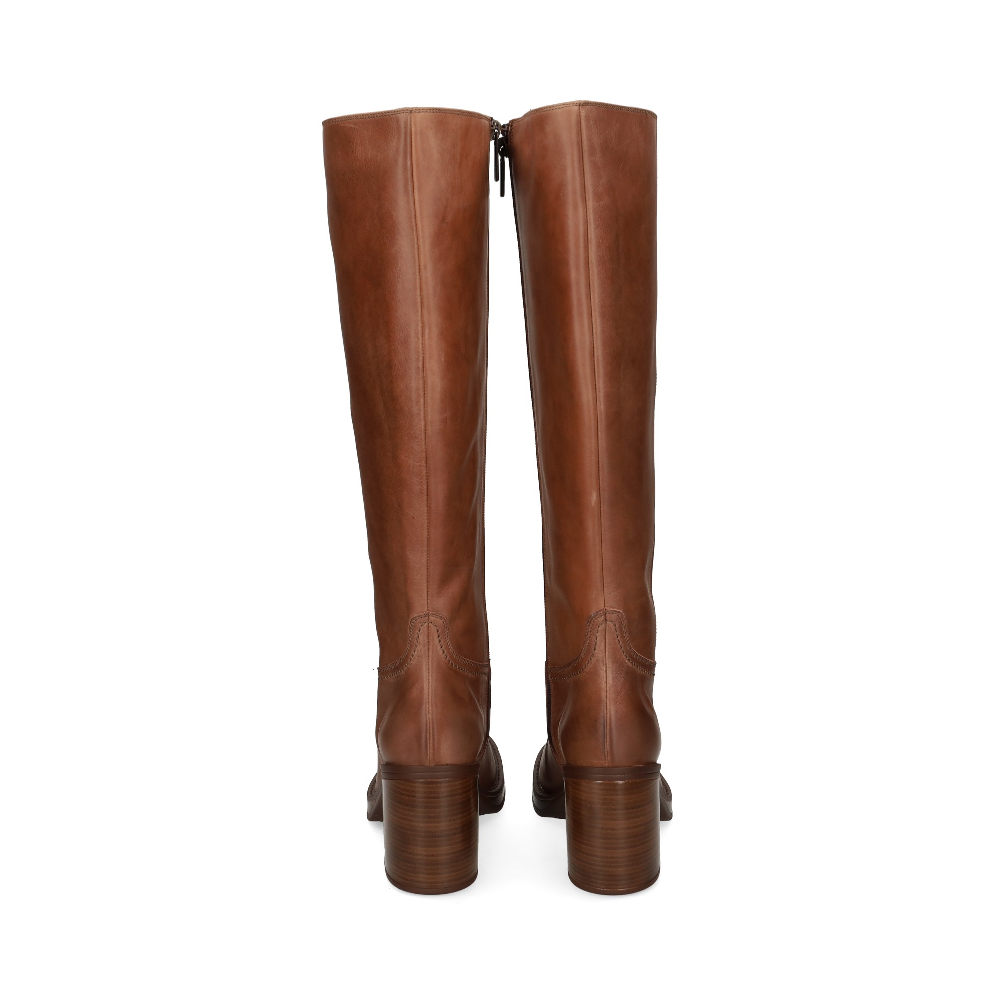 bota-alta-cuero