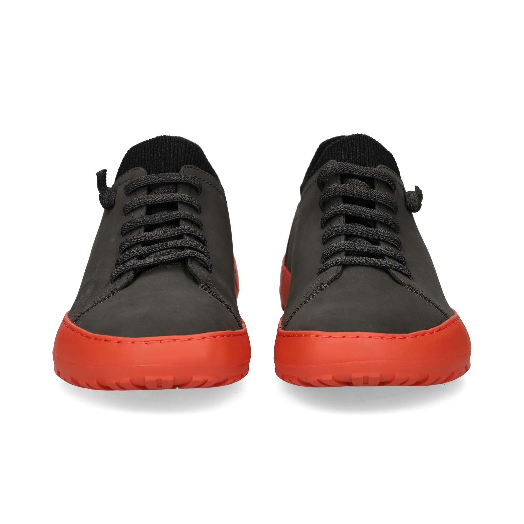 goma-naranja-deportivo-nobuck-gris