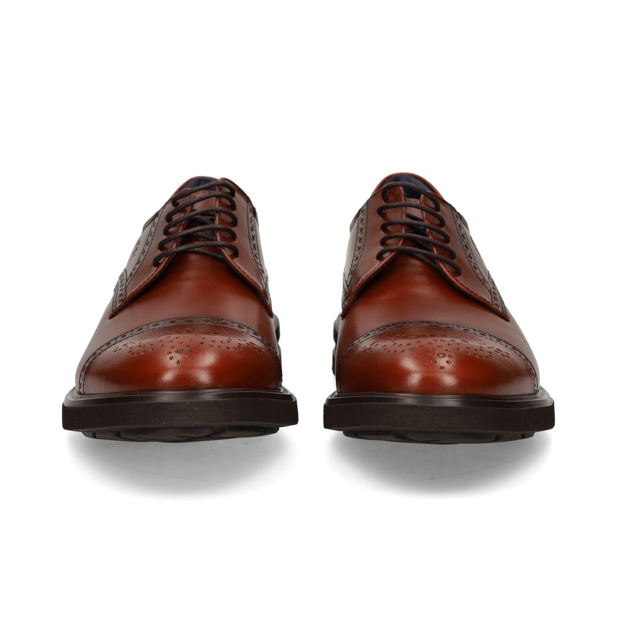 blucher-partido-picado-piel-marron