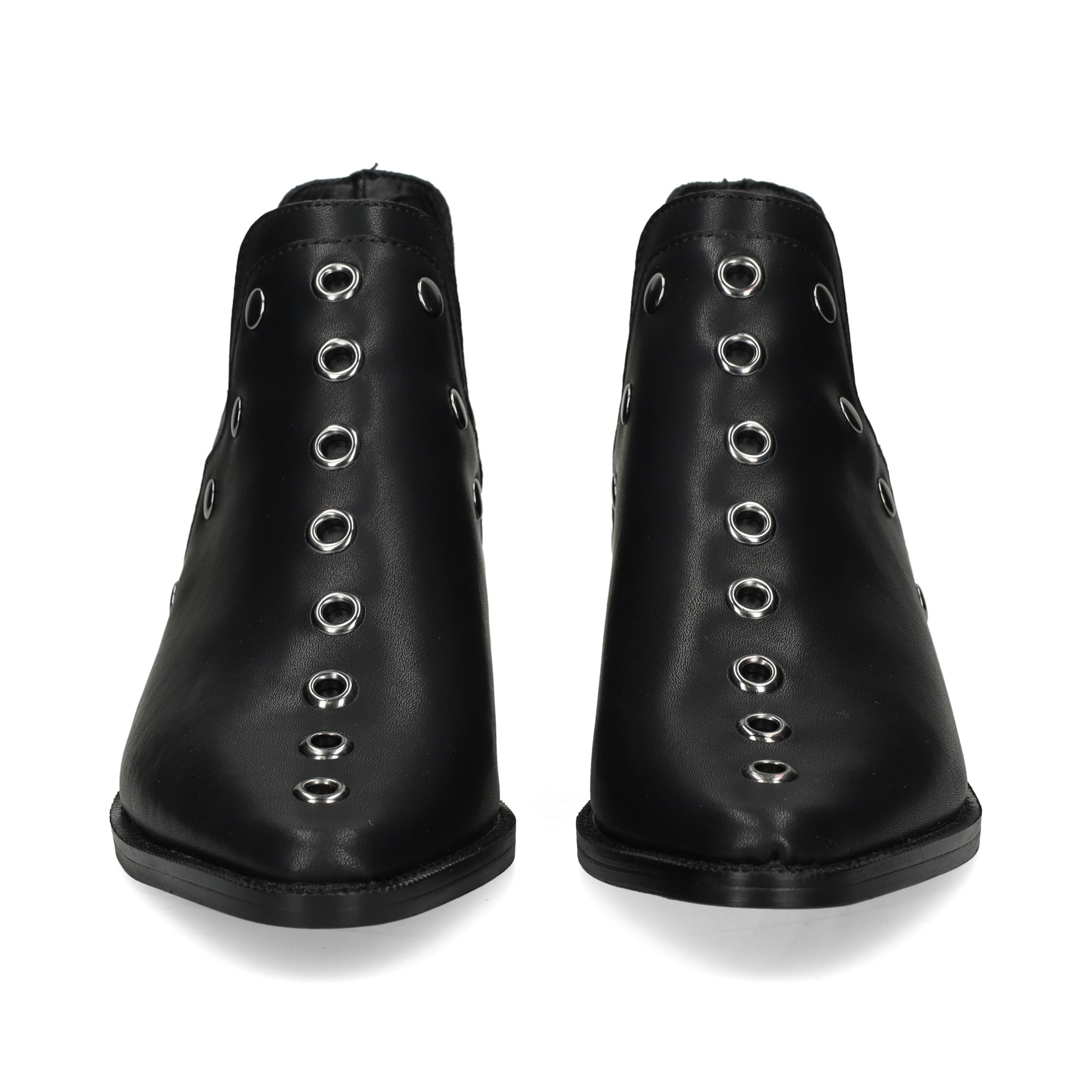 botin-tachas-piel-negro