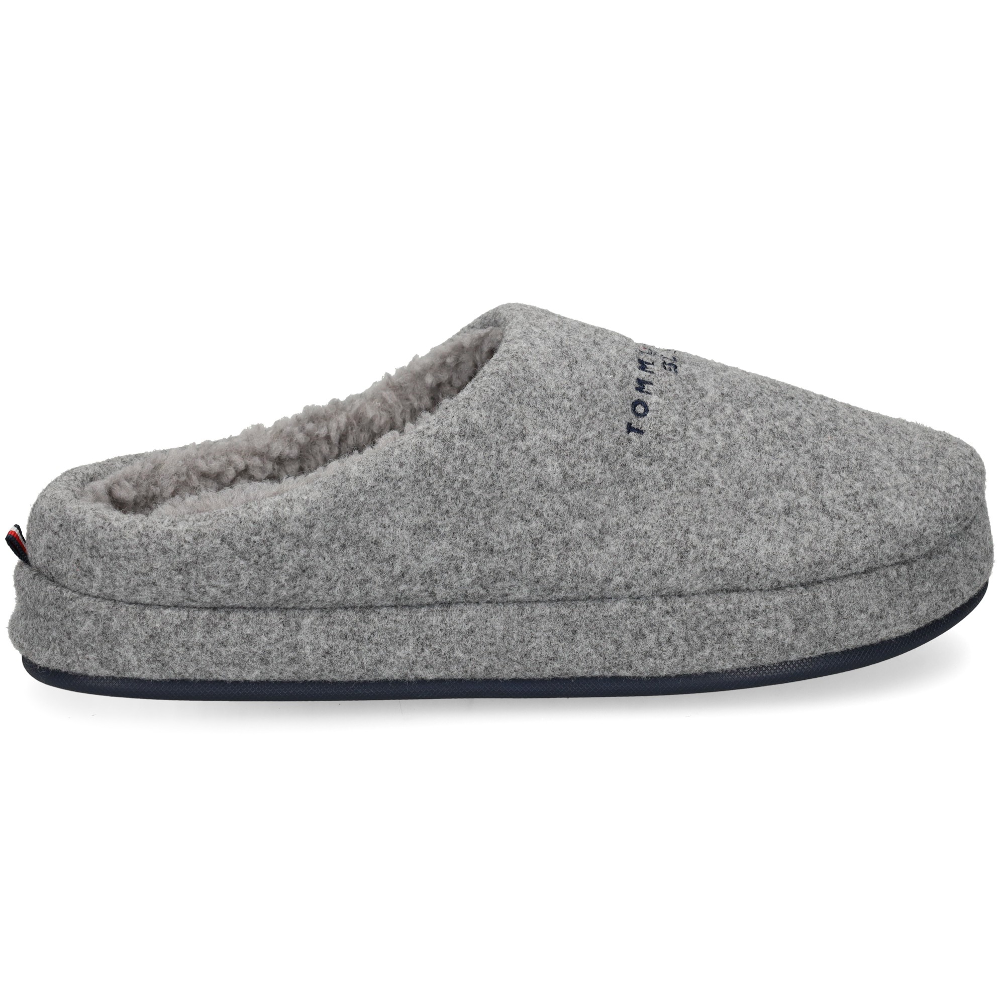 zapatilla-de-casa-felpa-gris