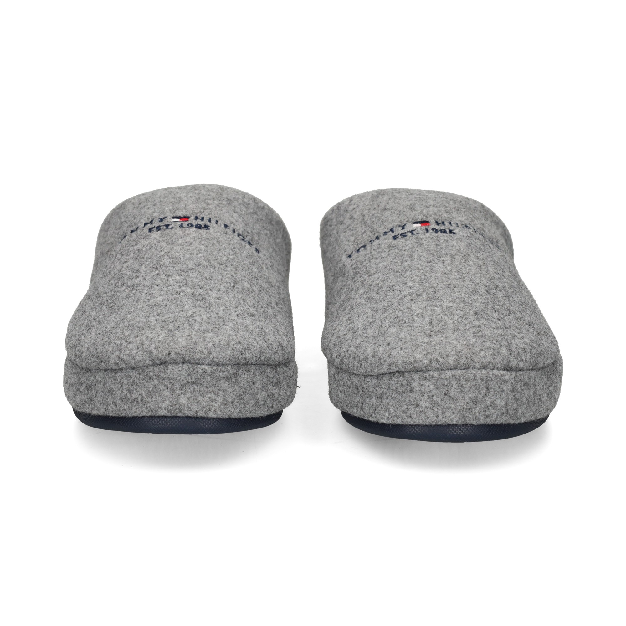 zapatilla-de-casa-felpa-gris