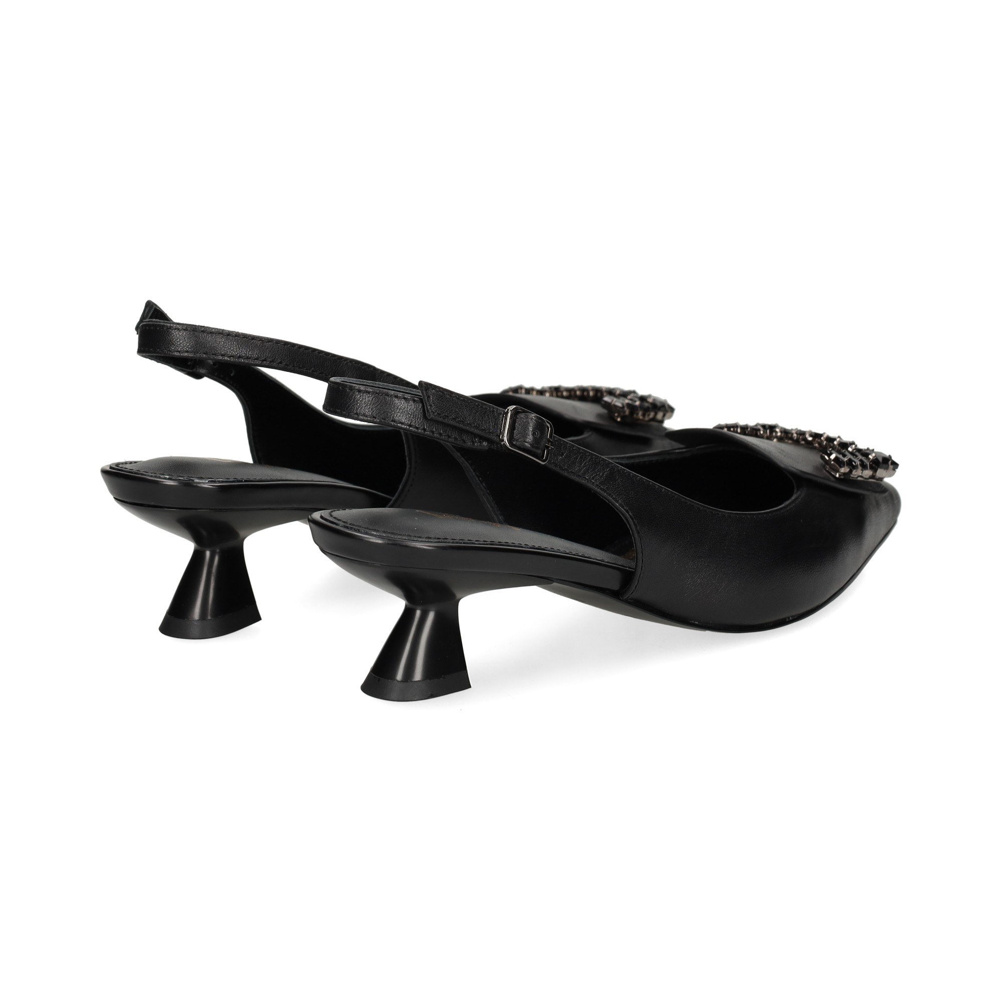 sin-talon-aplique-piel-negro