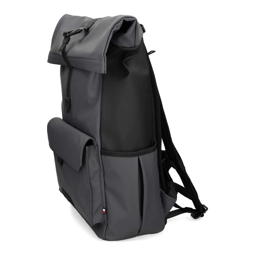 Tommy Hilfiger Mochila TH SEASONAL PU ROLLTOP BACKPACK para hombre – imagen 2