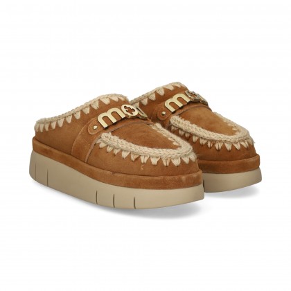 zueco-tira-logo-ante-cuero