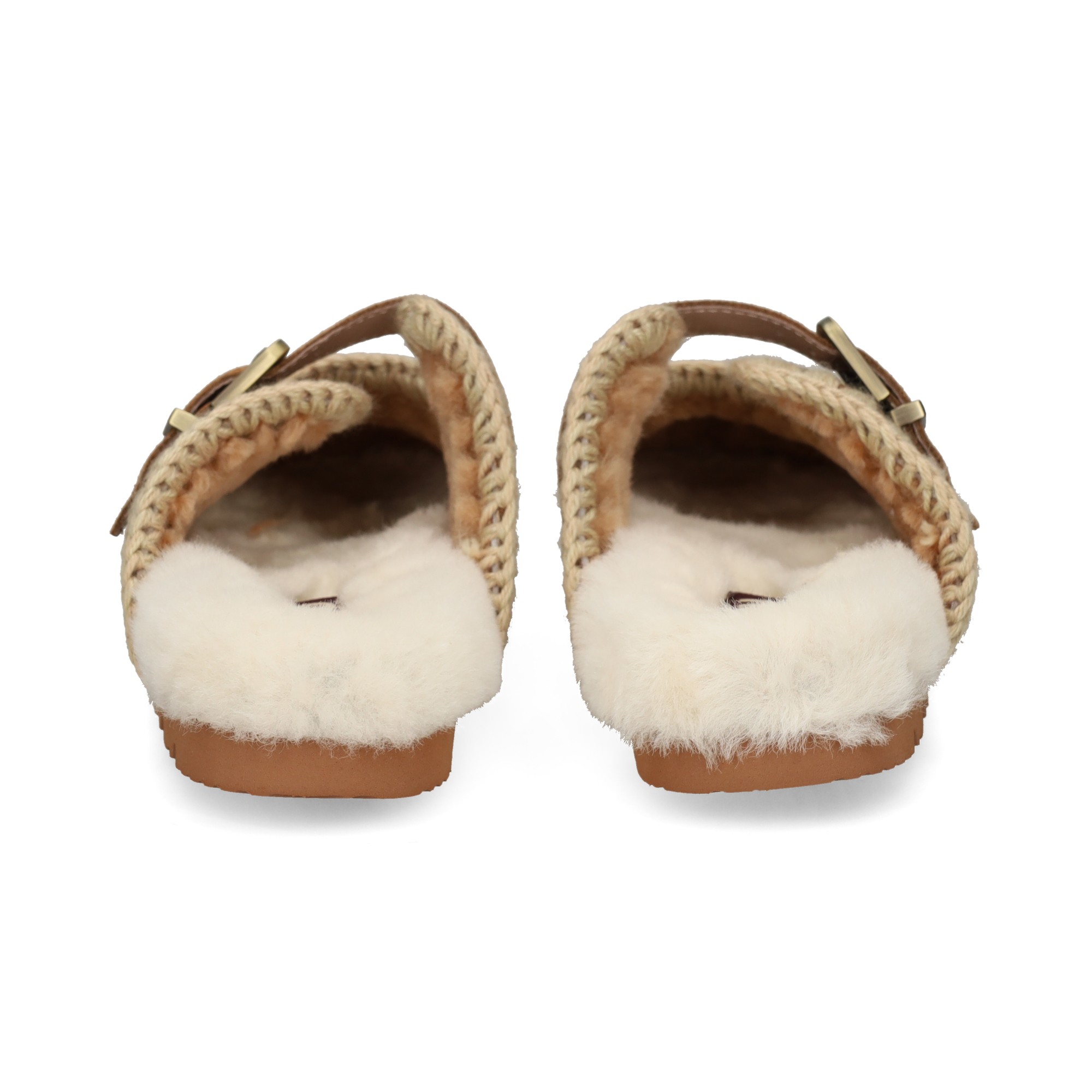 zueco-hebilla-ante-cuero