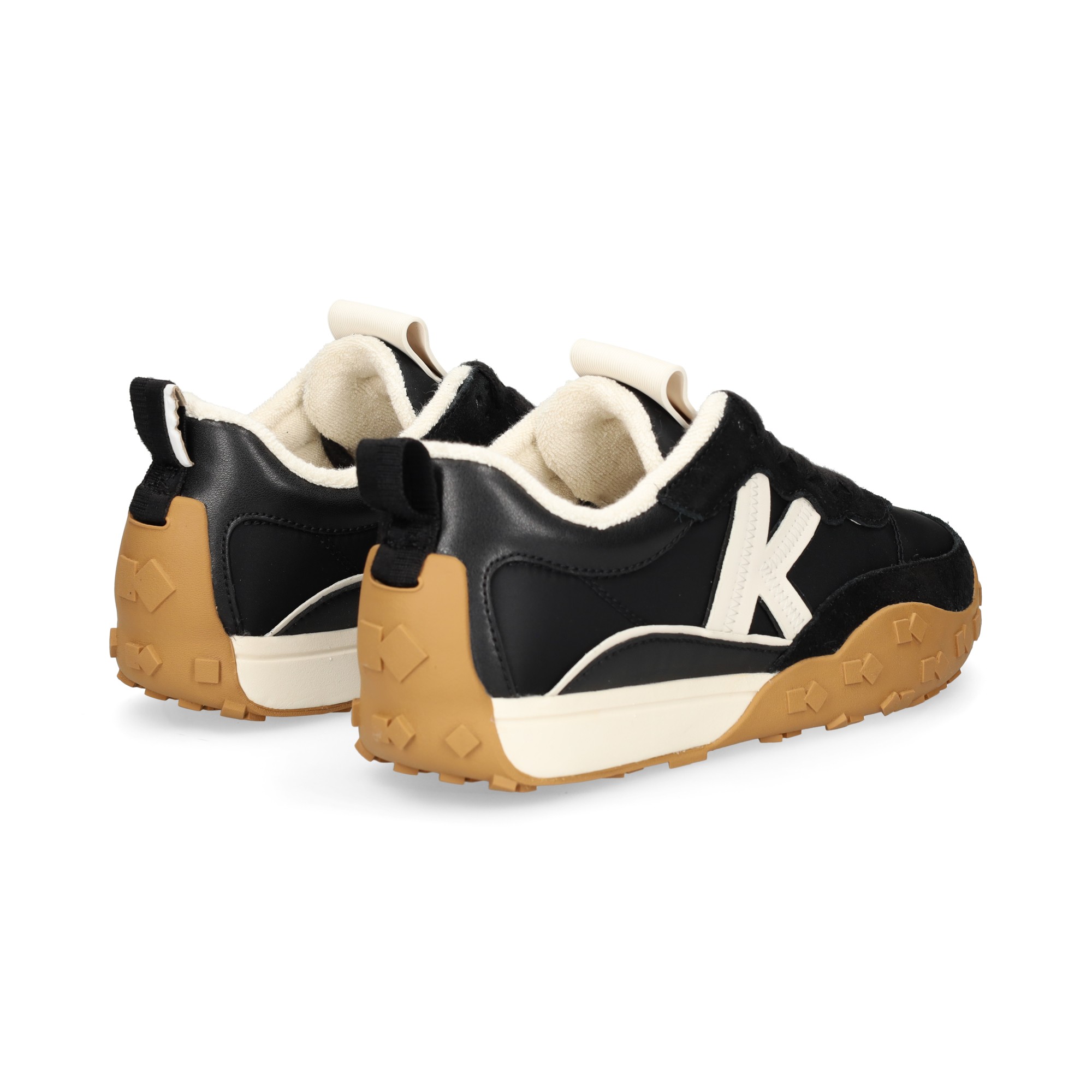 deportivo-k-blanco-antenylon-negro