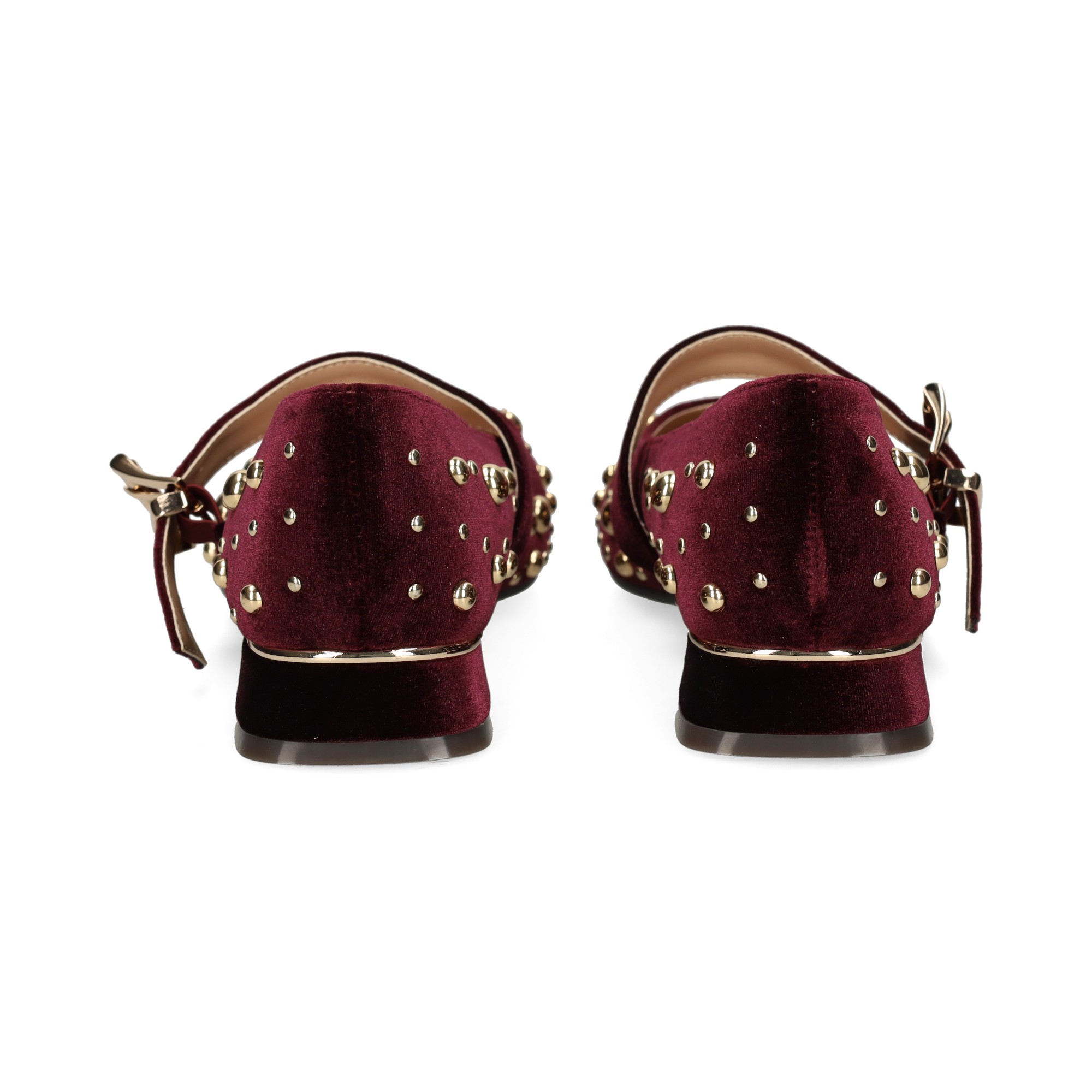 mercedes-tachas-terciopelo-burdeos