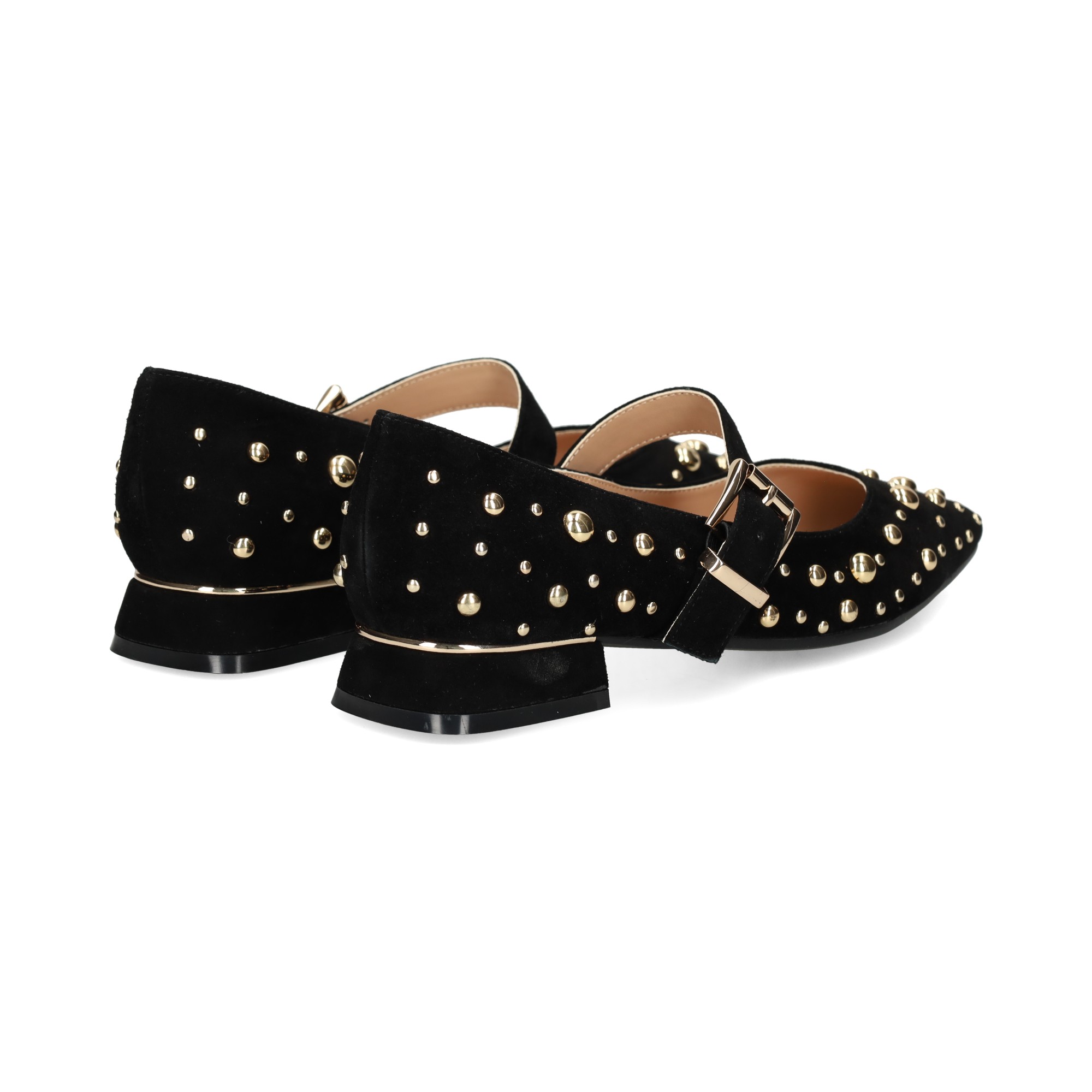 mercedes-tachas-ante-negro