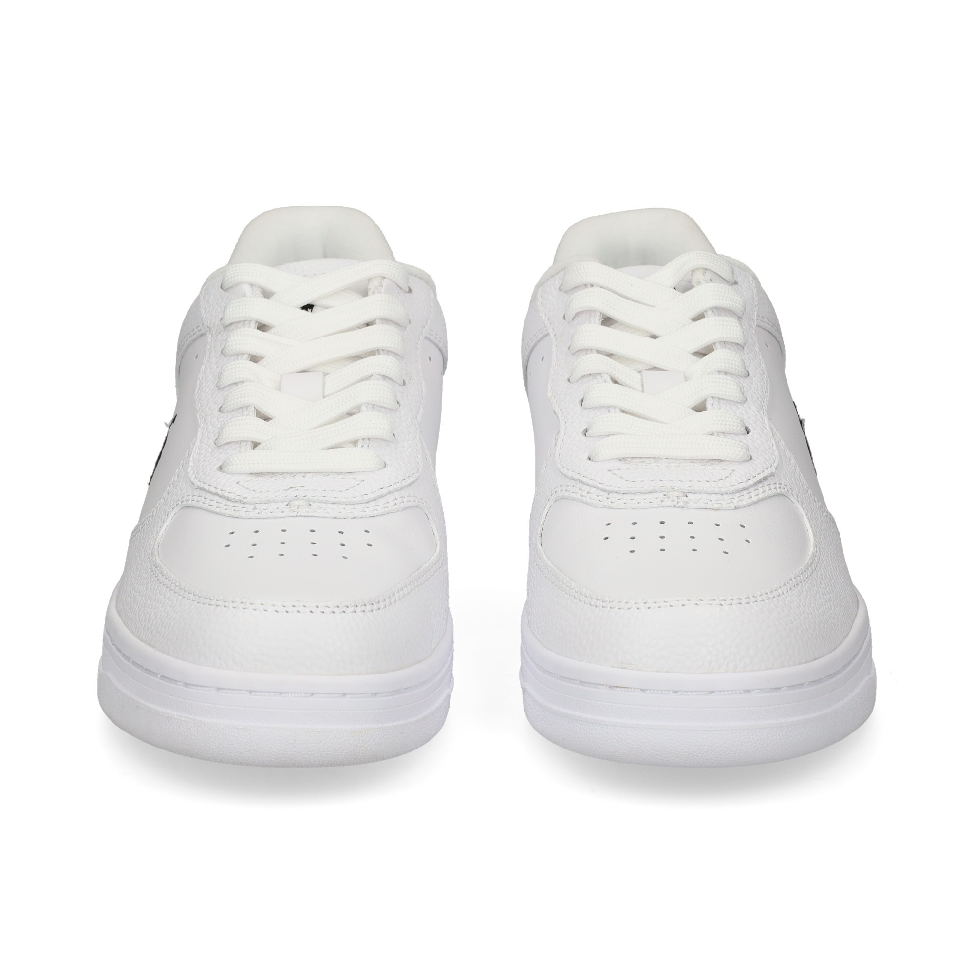 deportivo-piel-blanco