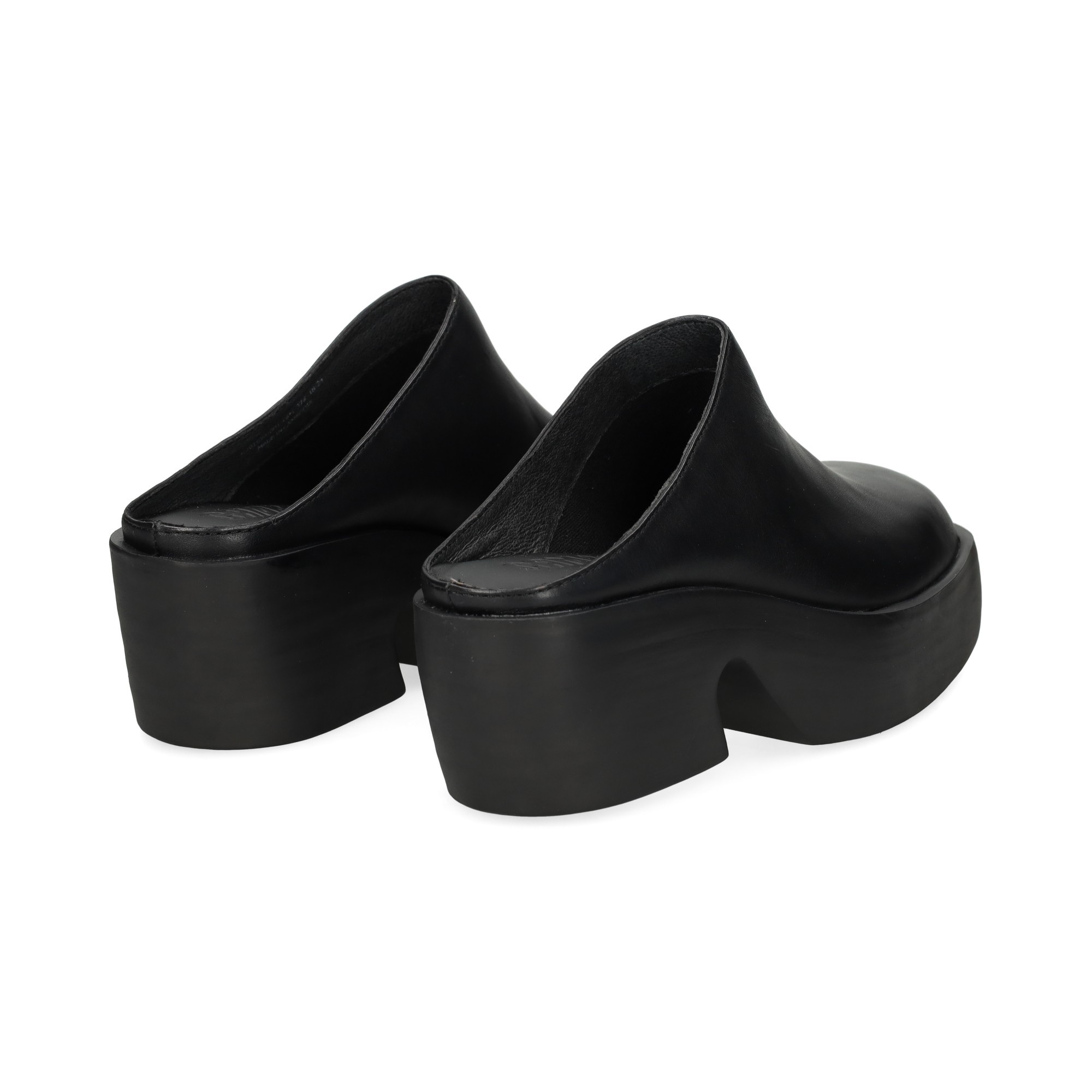 zueco-plataforma-piel-negro