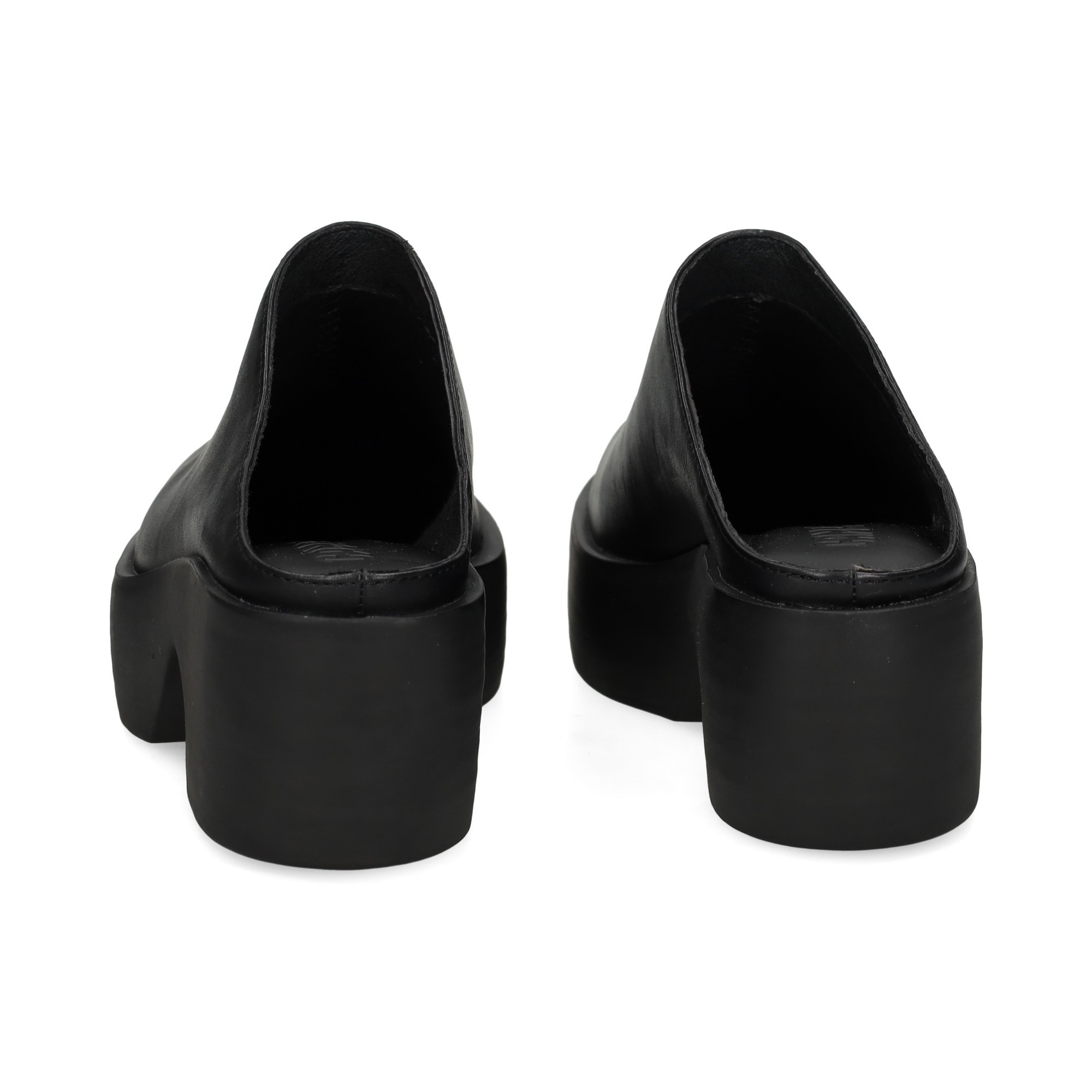 zueco-plataforma-piel-negro