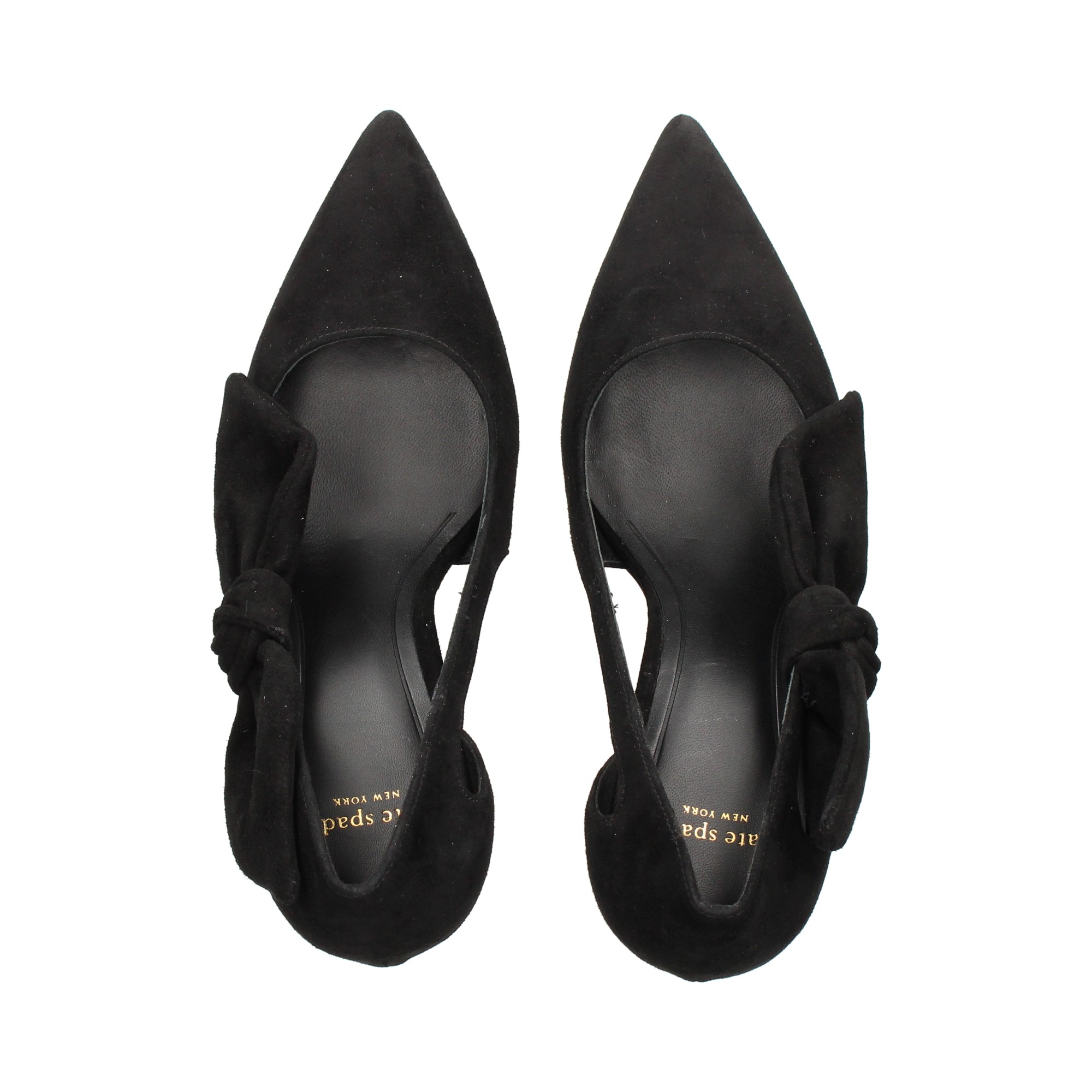 aberto-ladosnudo-ante-negro