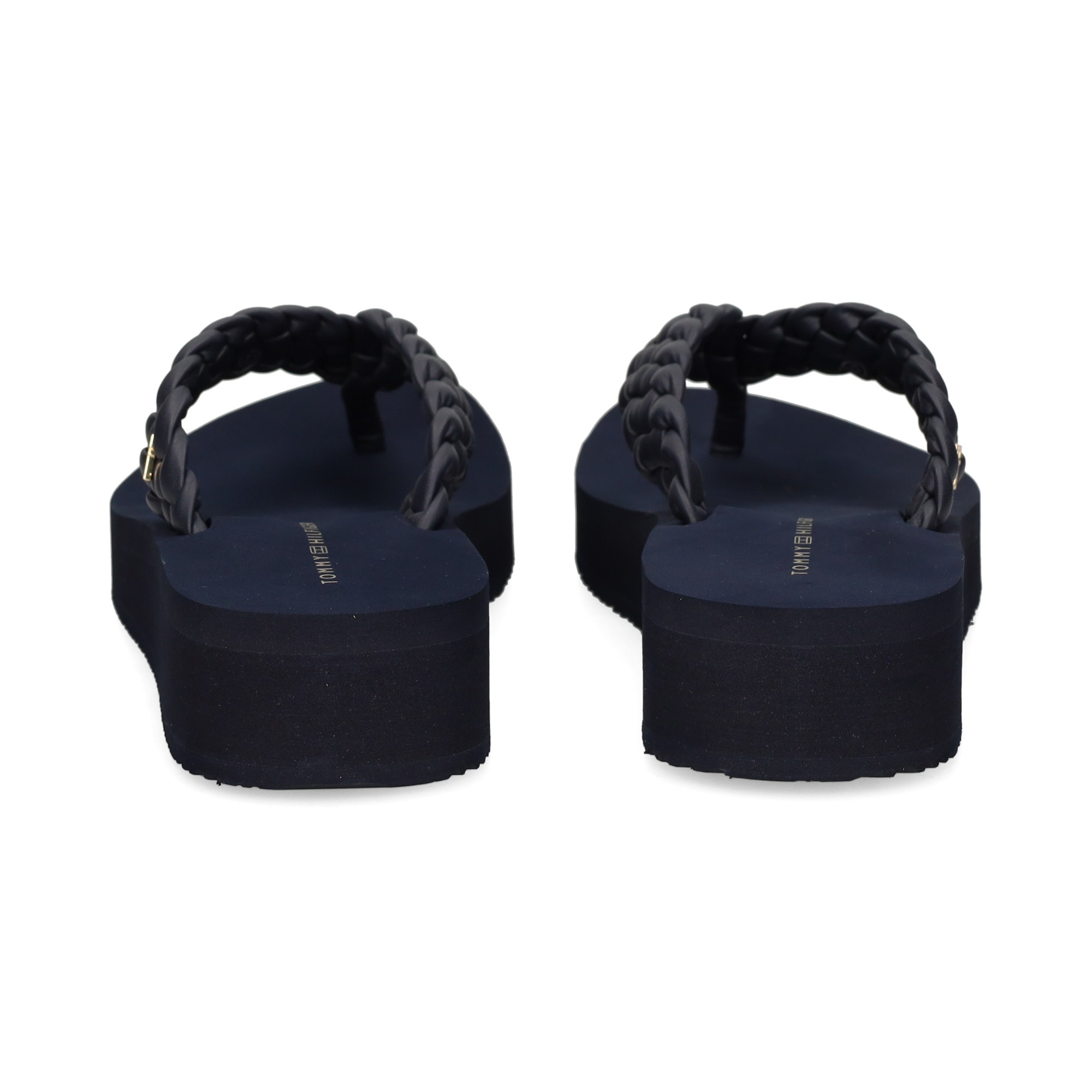 flip-flop-trenzada-y-cuna-azul