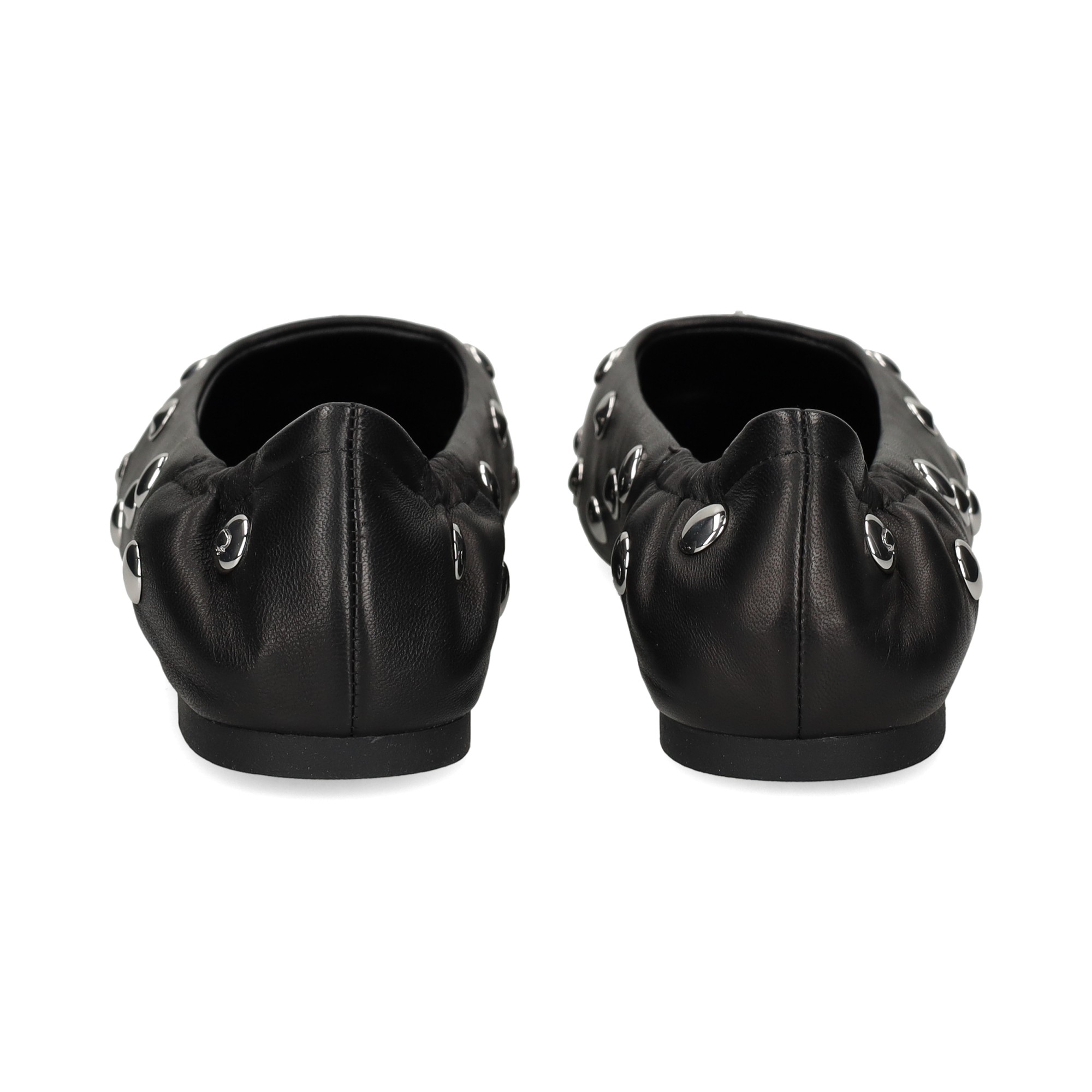 bailarina-tachas-piel-negro