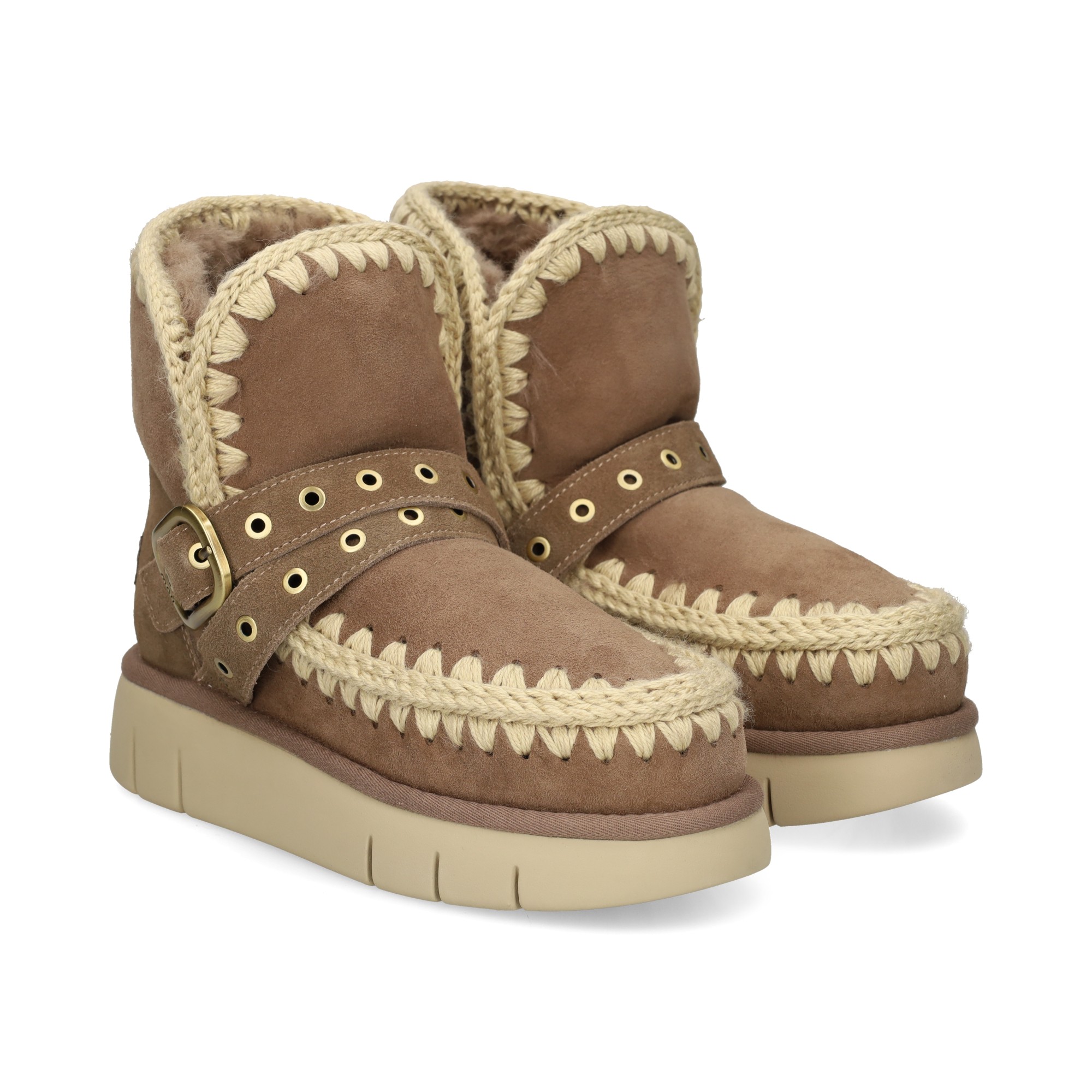 botin-con-hebilla-ante-gris