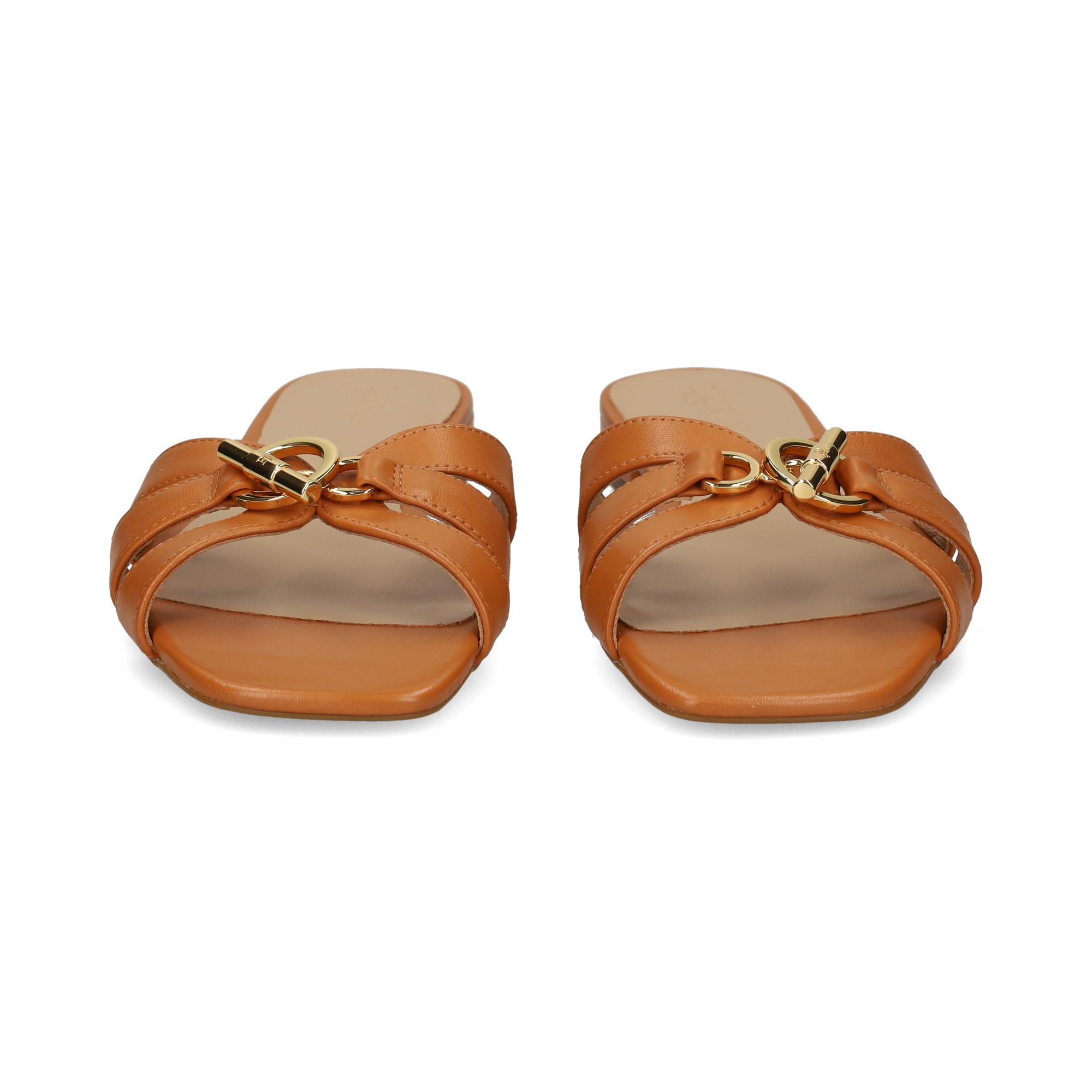 pala-tiras-con-logo-metal-piel-cuero