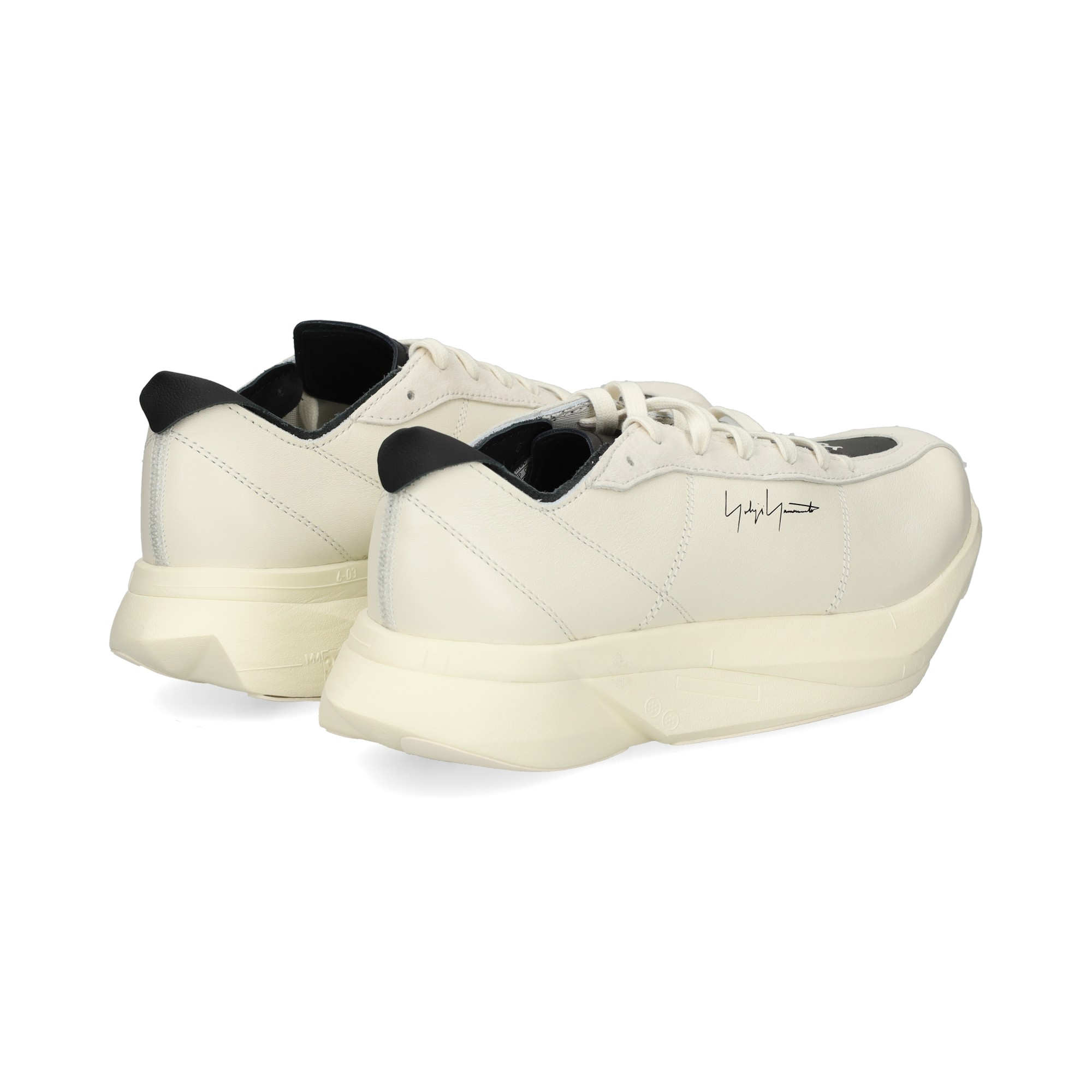 deportivo-banda-firma-piel-blanco