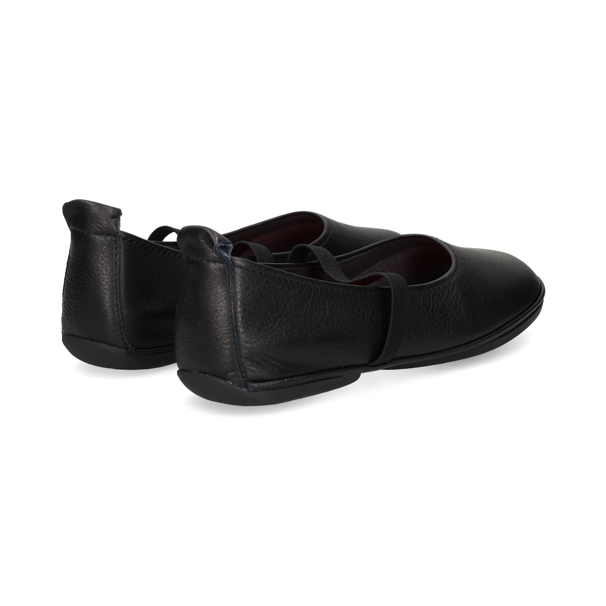 bailarina-con-elastico-piel-negro