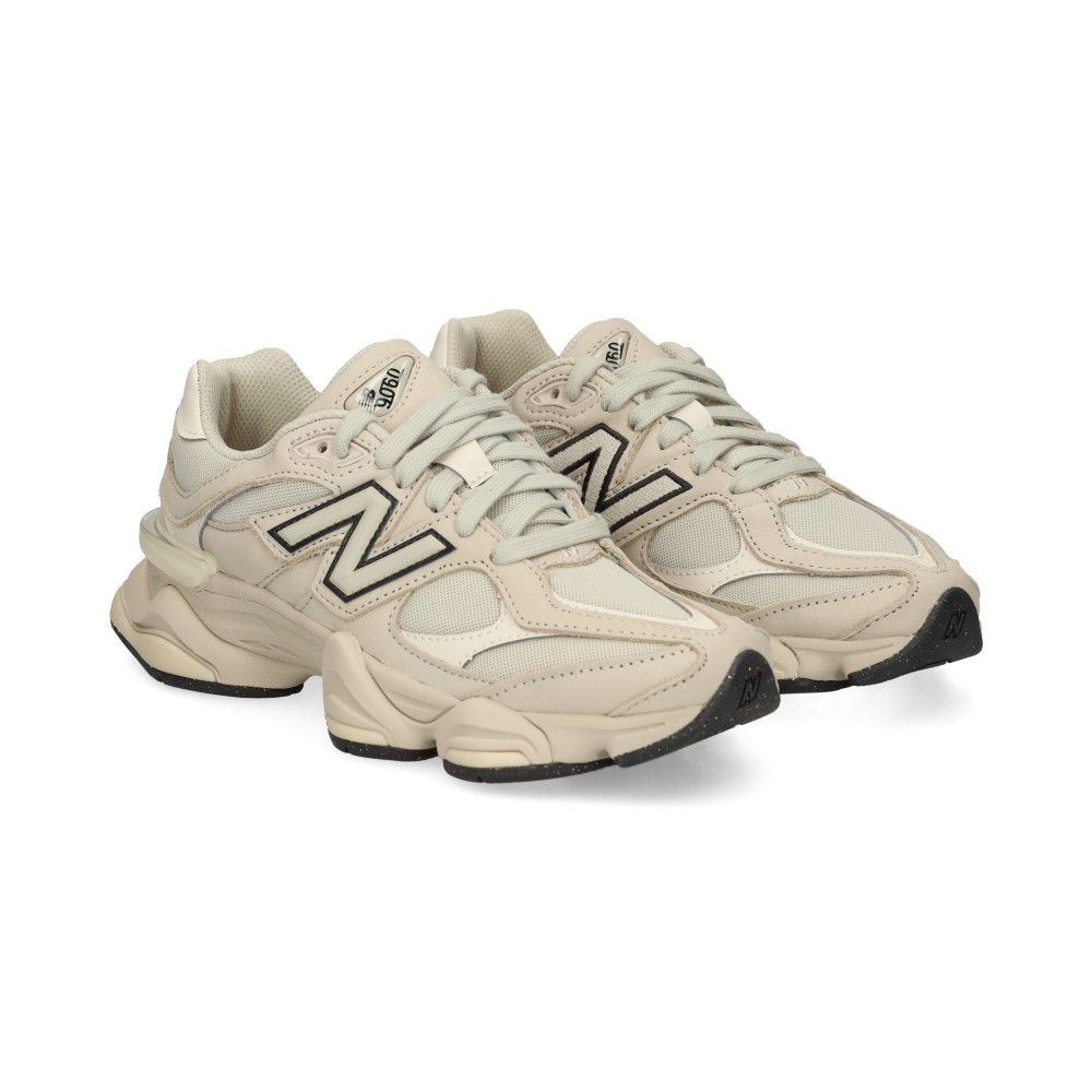 New Balance Unisex - Beige