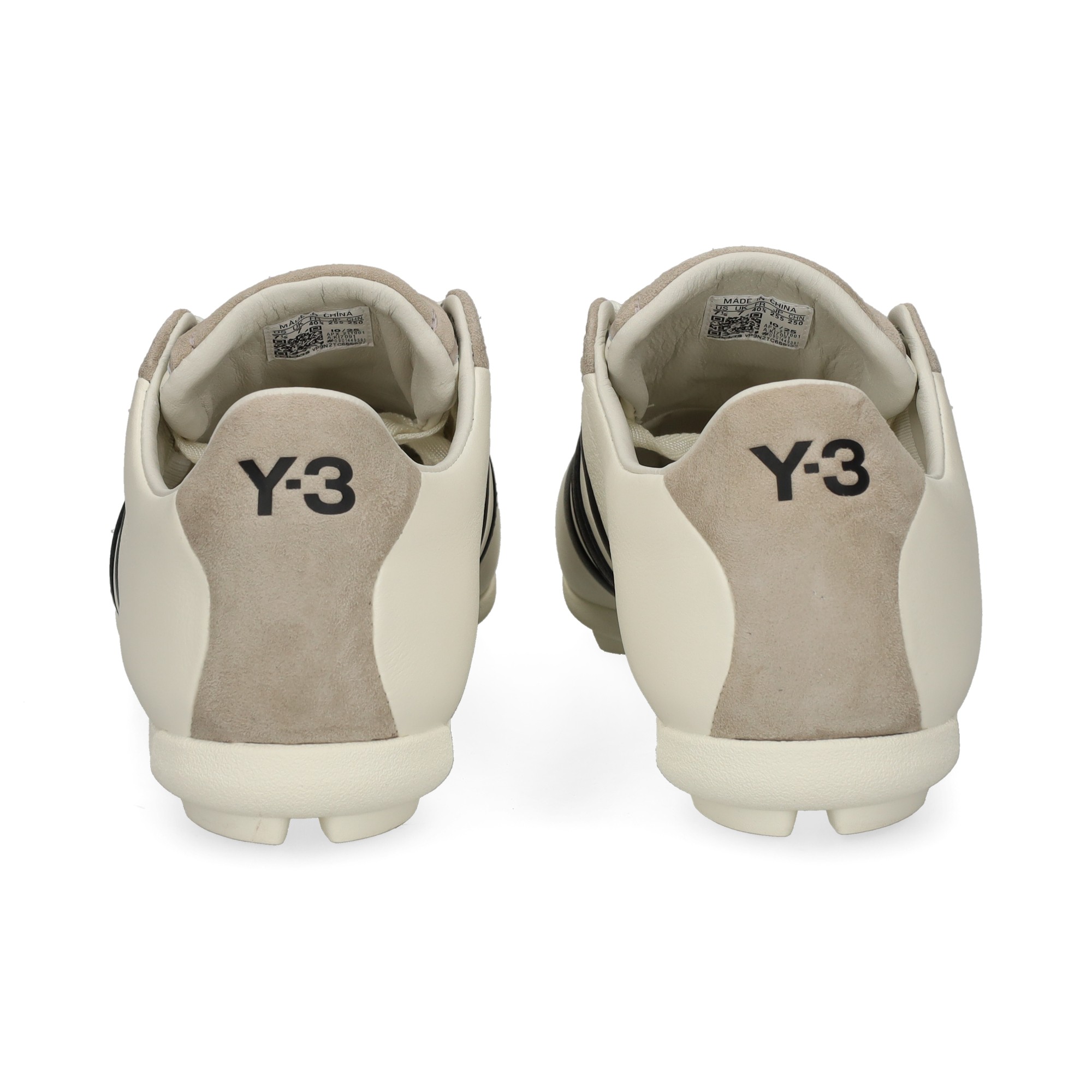 3-bandas-negras-deportivo-piel-blanco