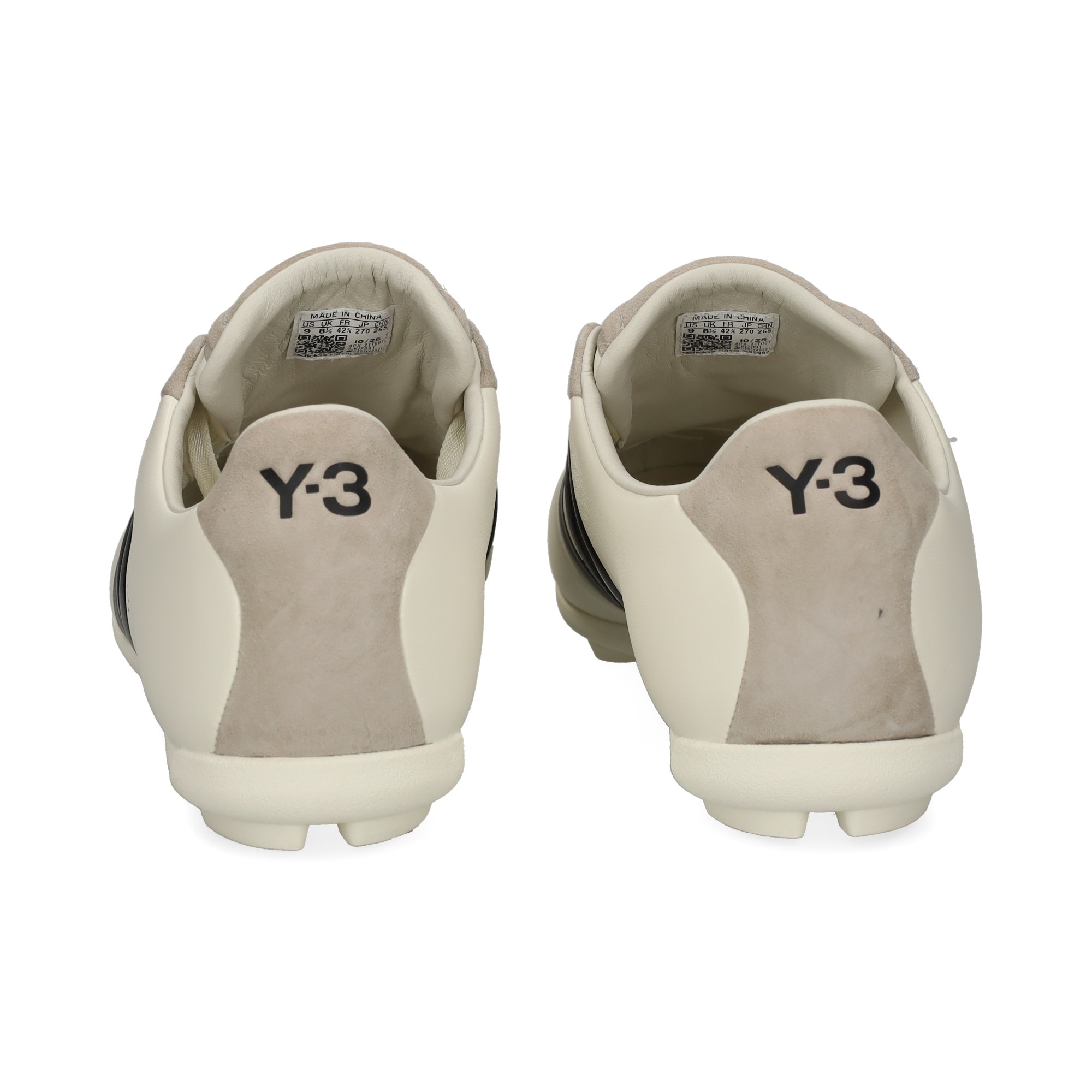 deportivo-3-bandas-negras-piel-blanco