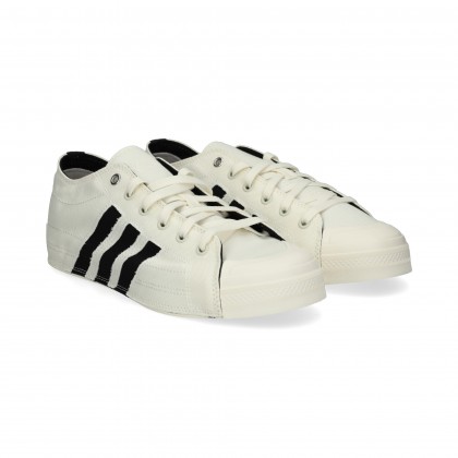 deportivo-bandas-negro-textil-blanco