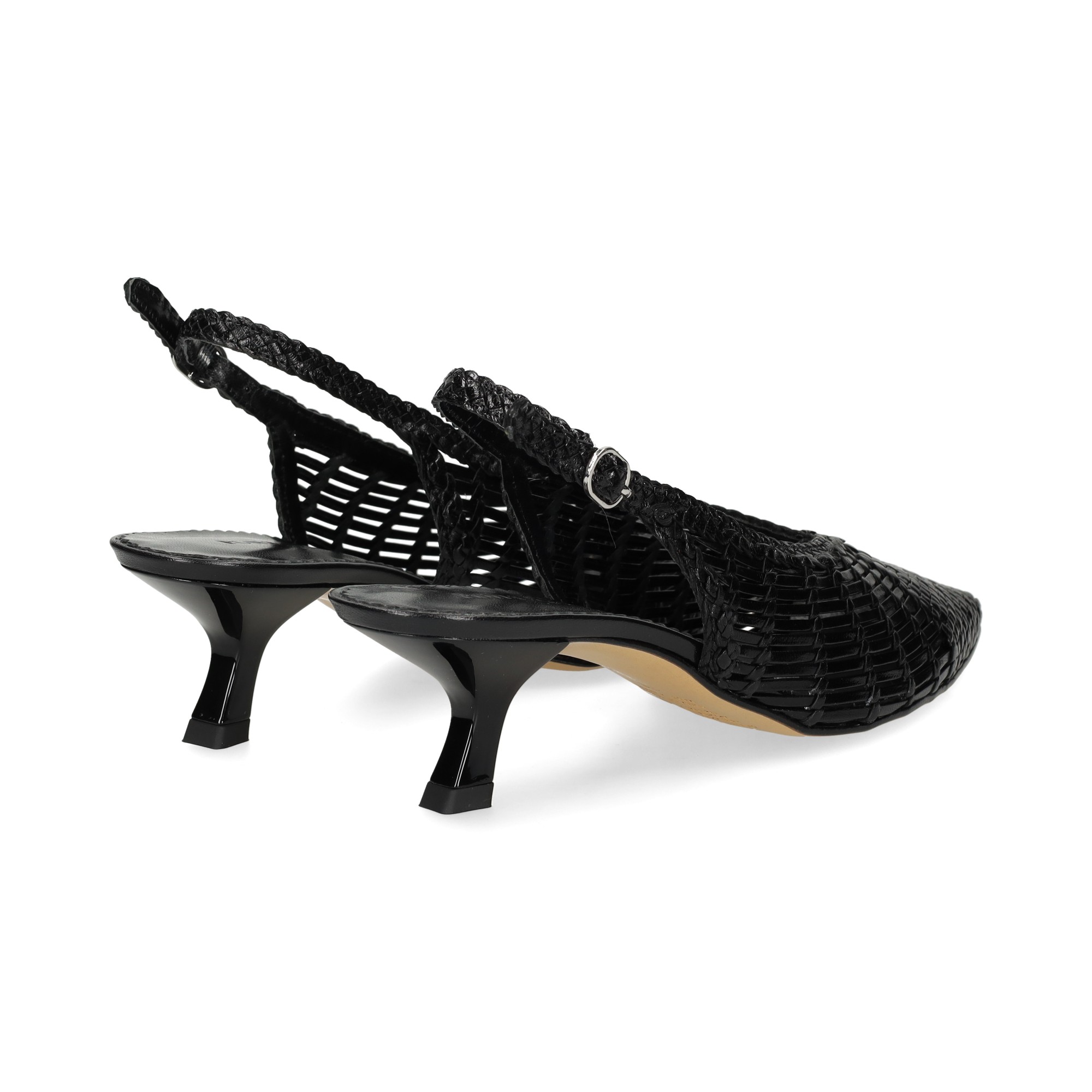 sin-talon-trenzado-negro