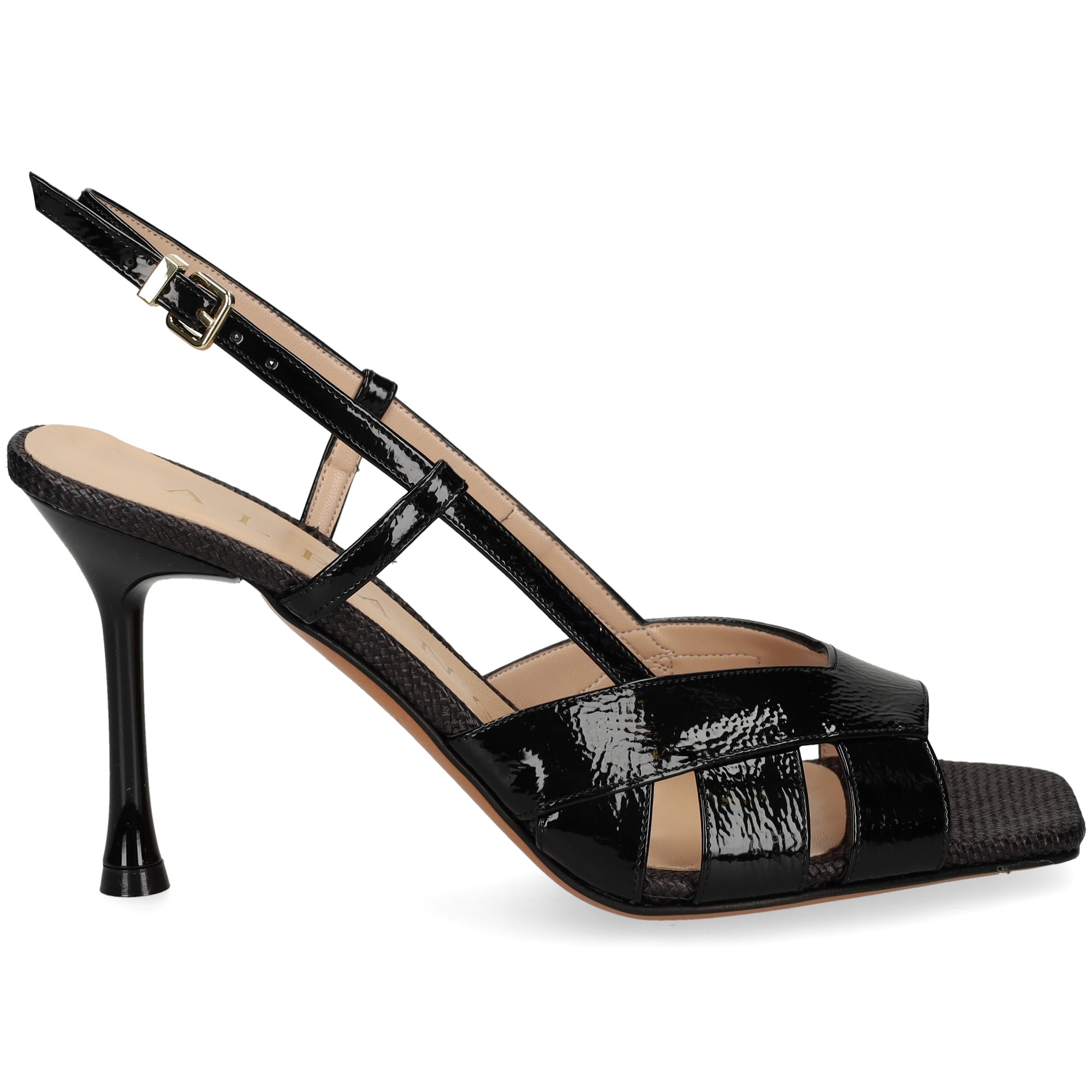 sandalia-tiras-anchas-charol-negro