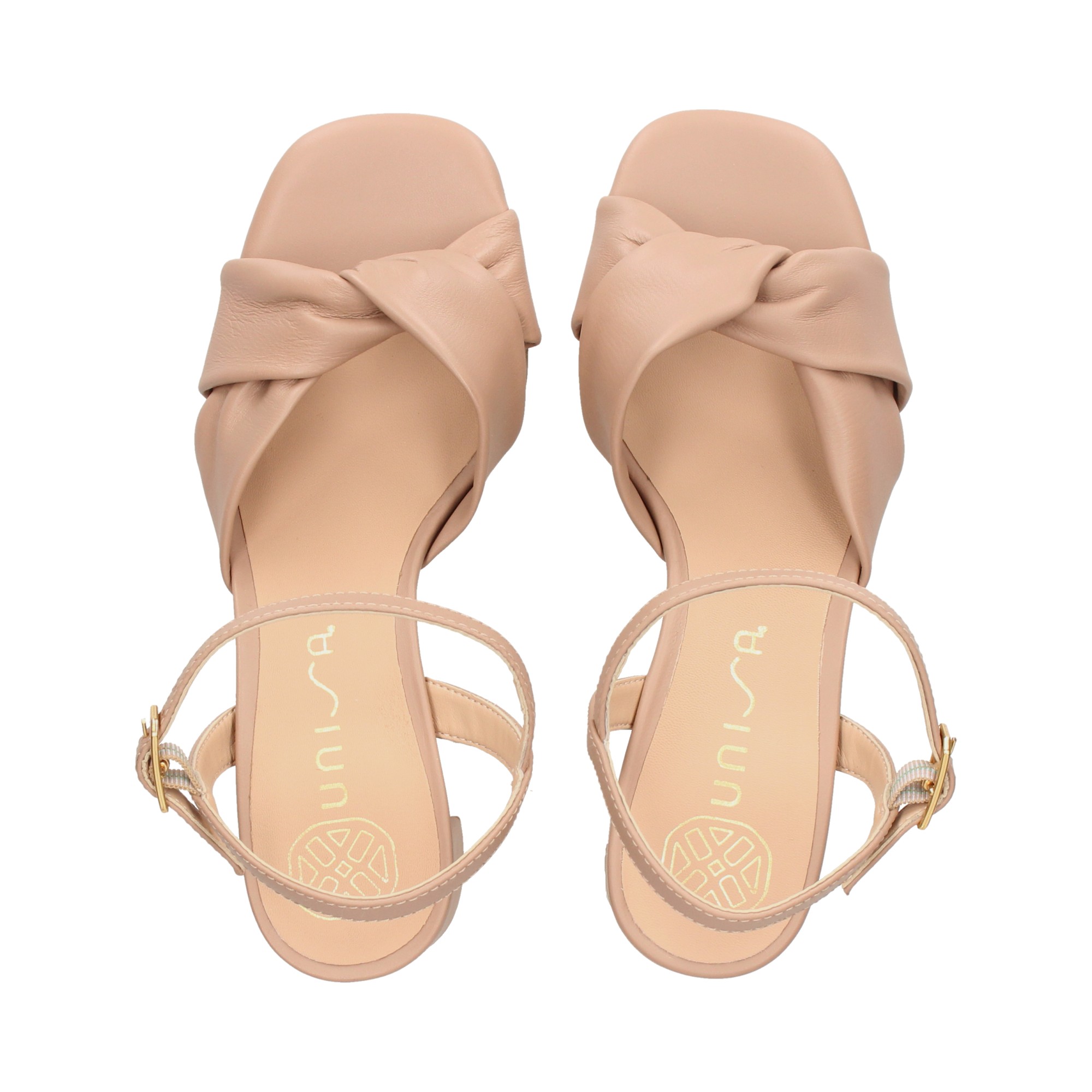 sandalia-cruzada-piel-beige
