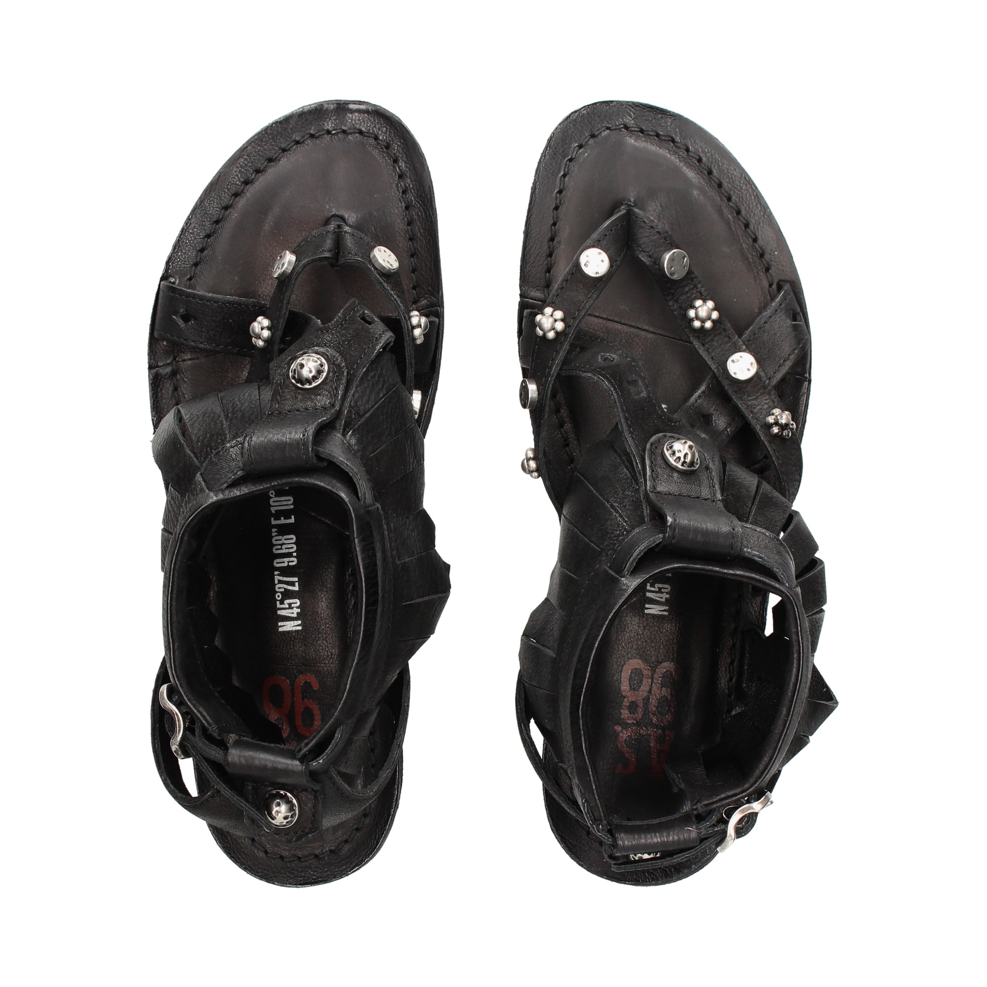 esclava-con-flecostachas-piel-negro