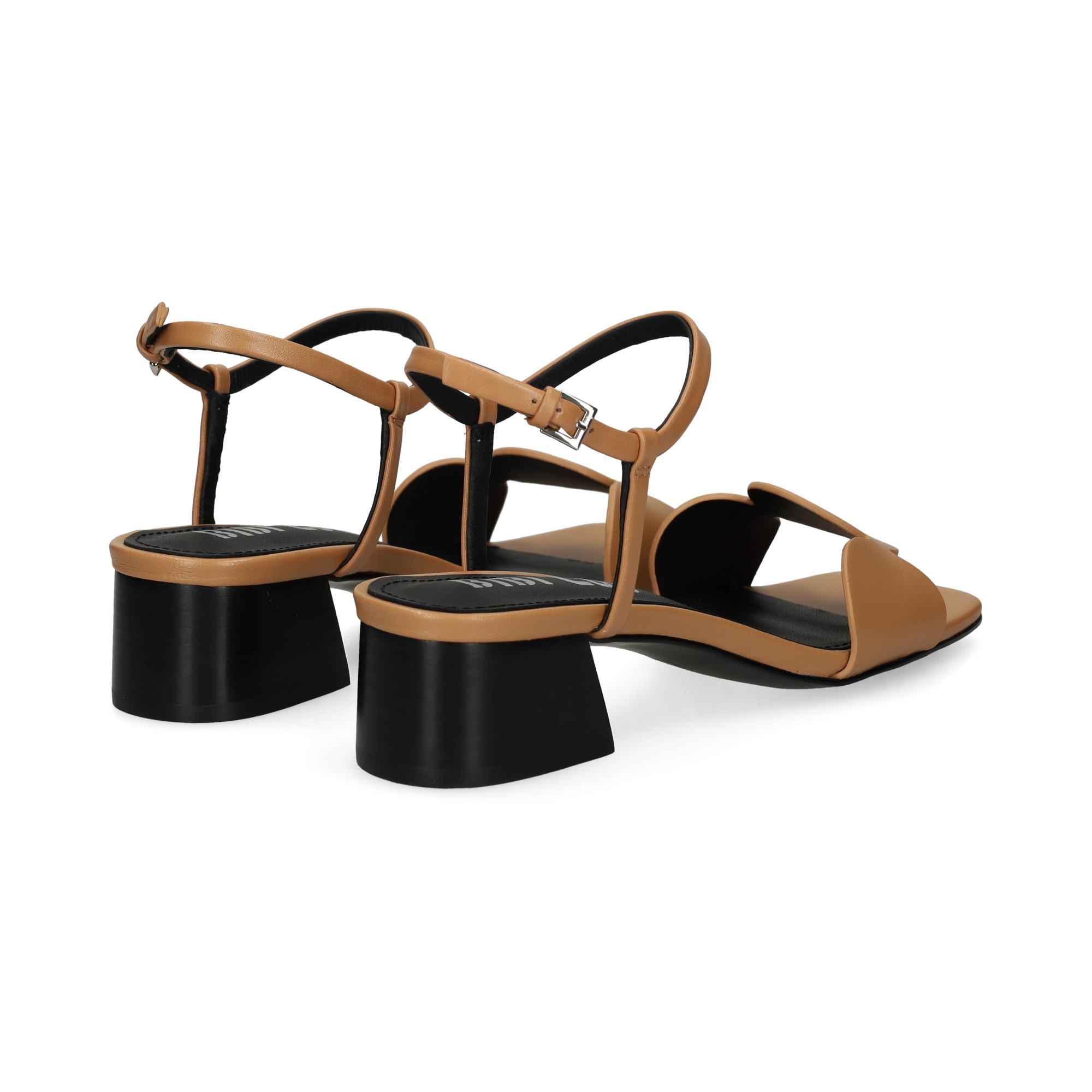 sandalia-circulos-piel-camel