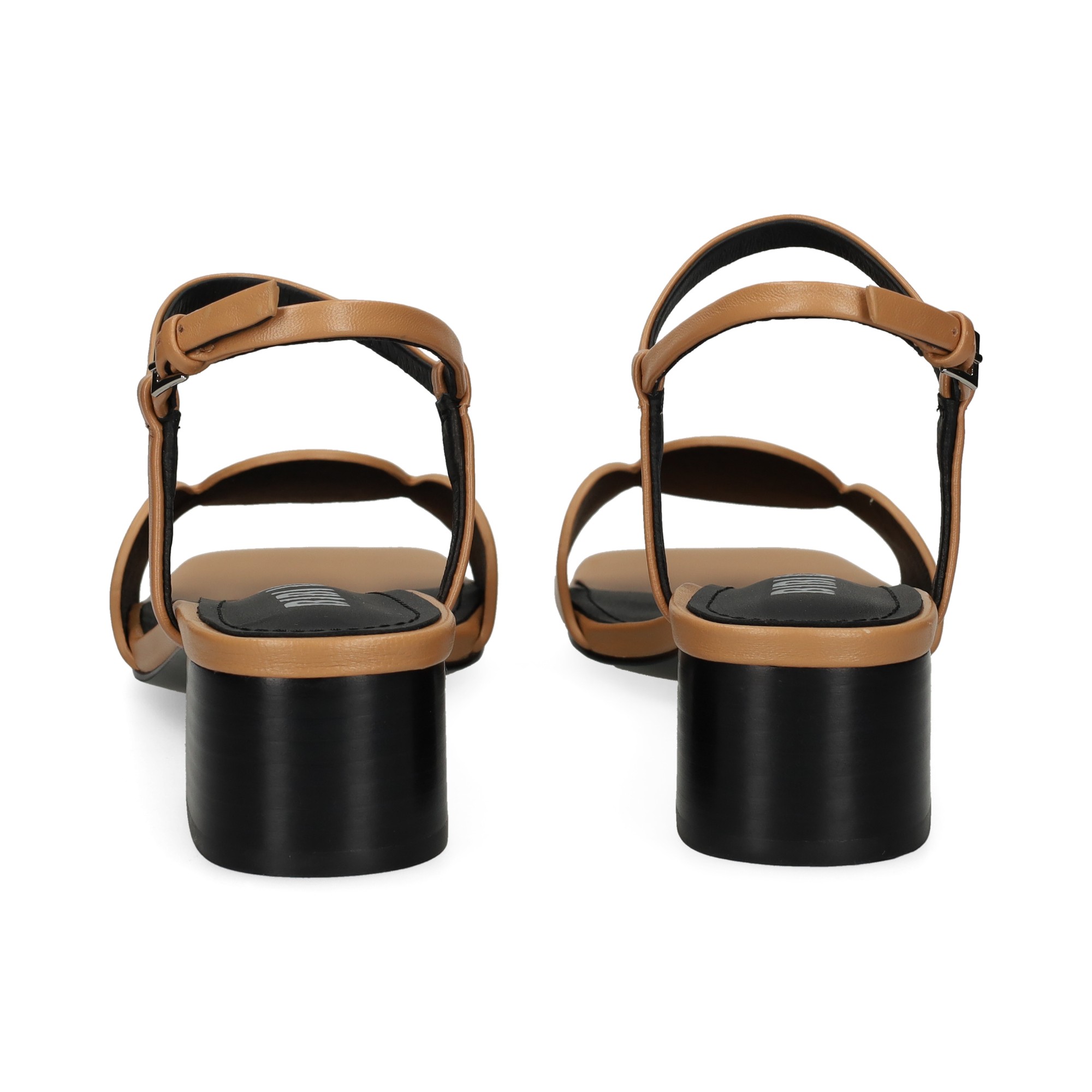 sandalia-circulos-piel-camel