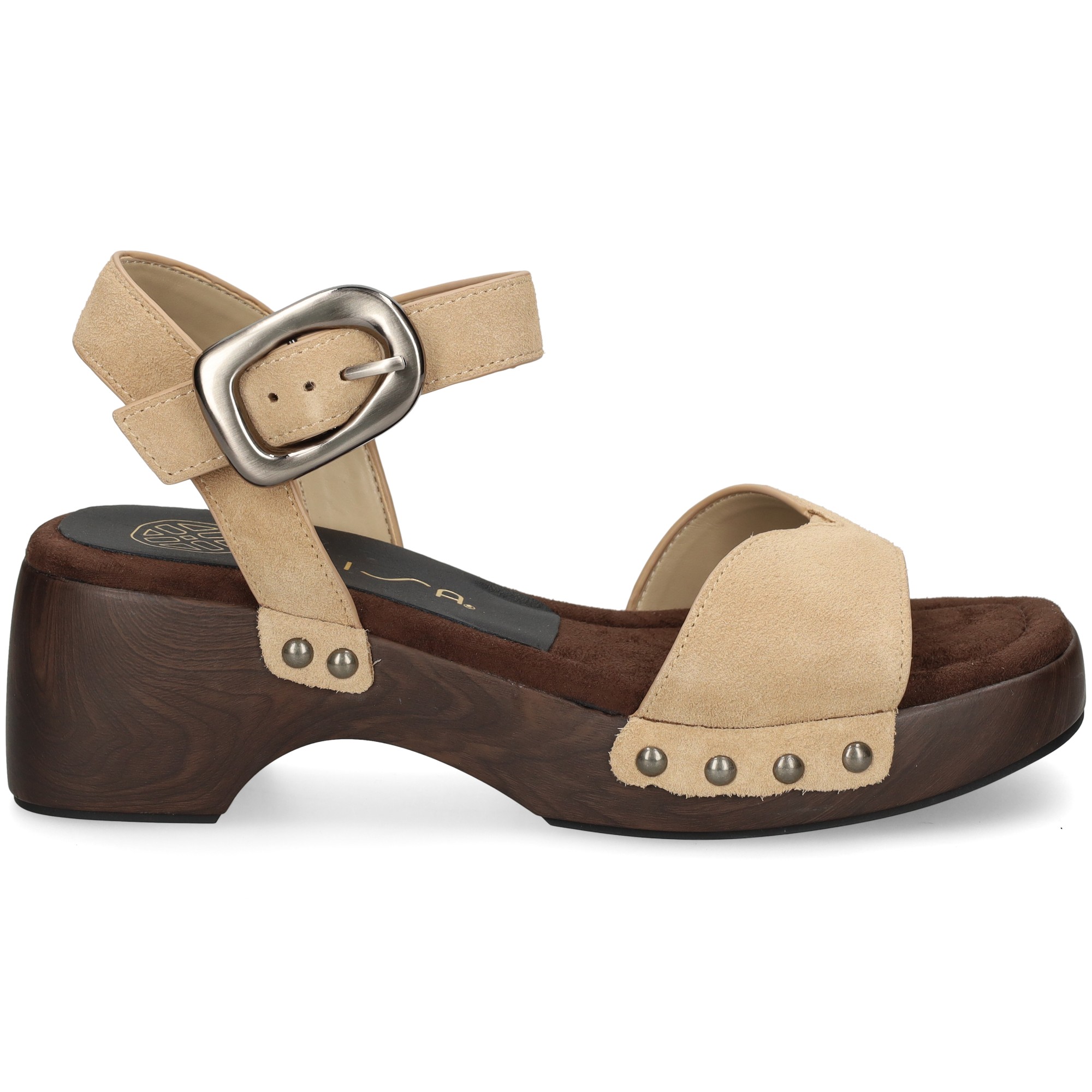 carmelita-tachas-ante-beige