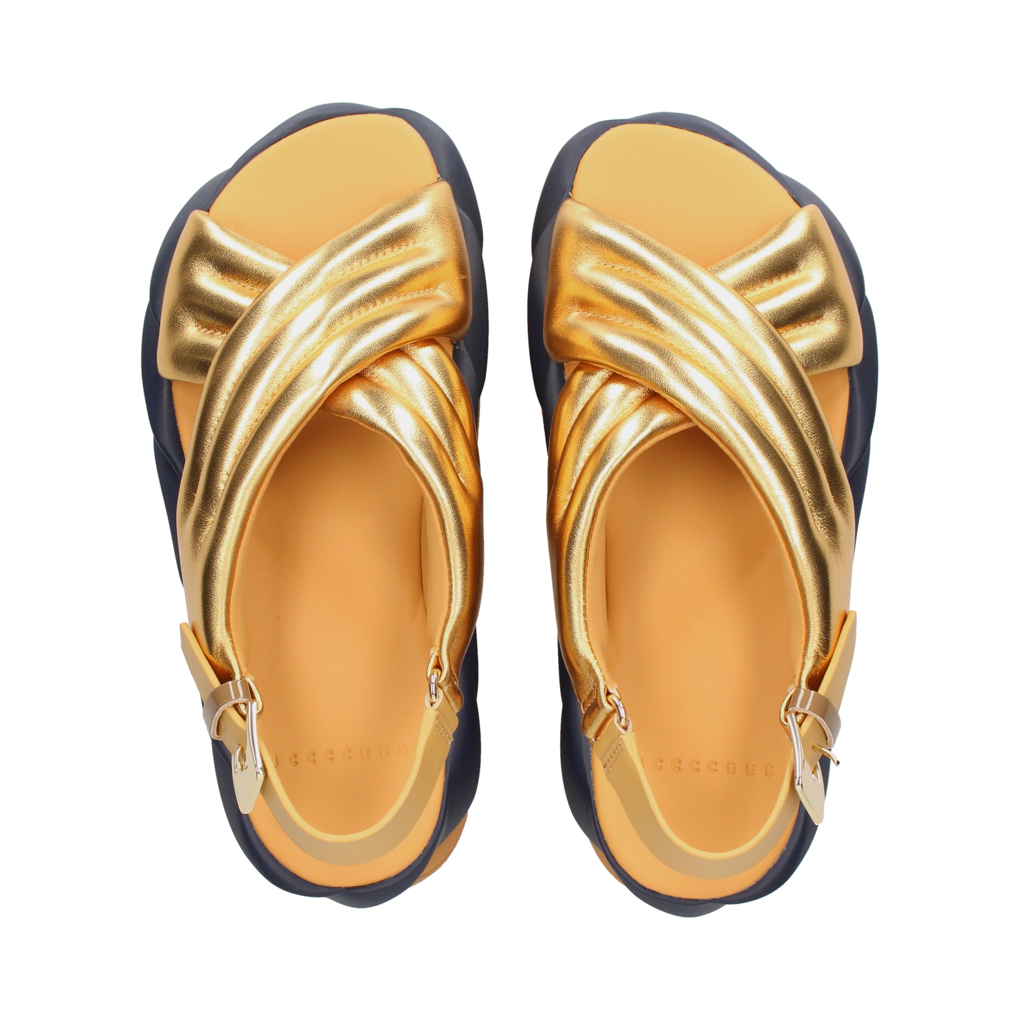 sandalia-cruzada-acolchada-metaloro