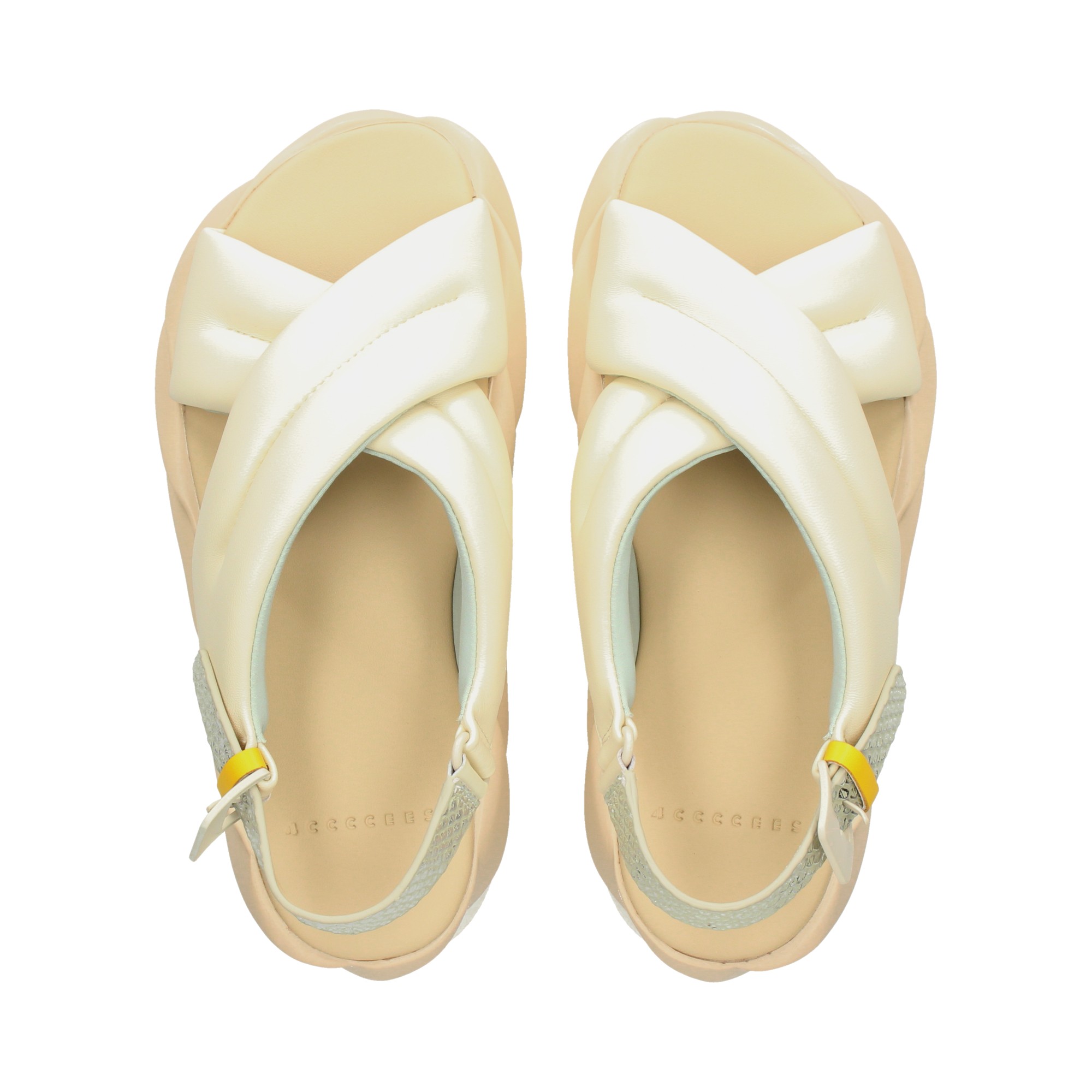 sandalia-cruzada-acolchada-piel-hielo