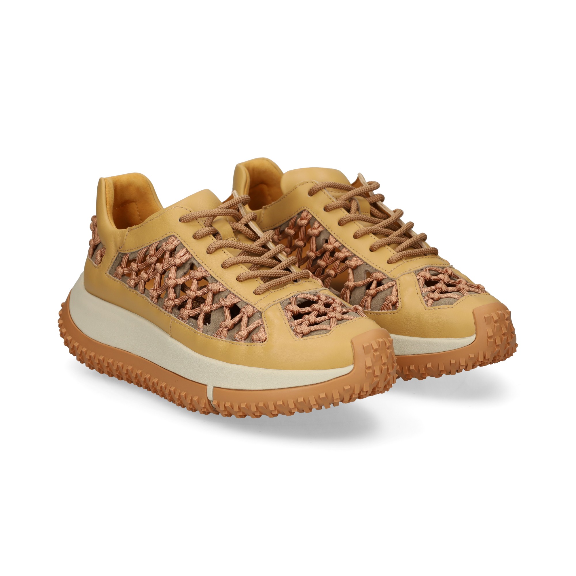deportivo-caladonudos-beige