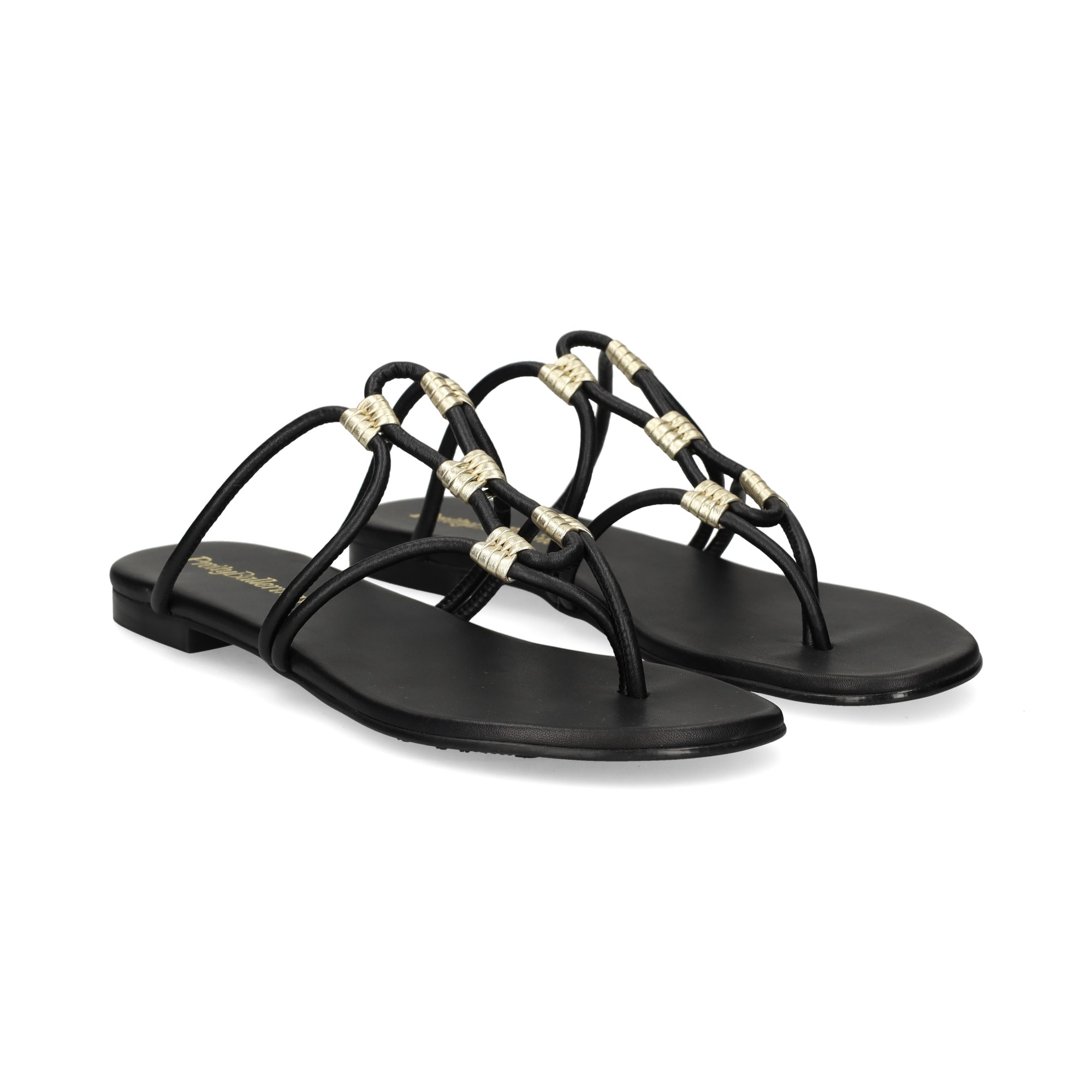 piezas-oro-esclava-piel-negro