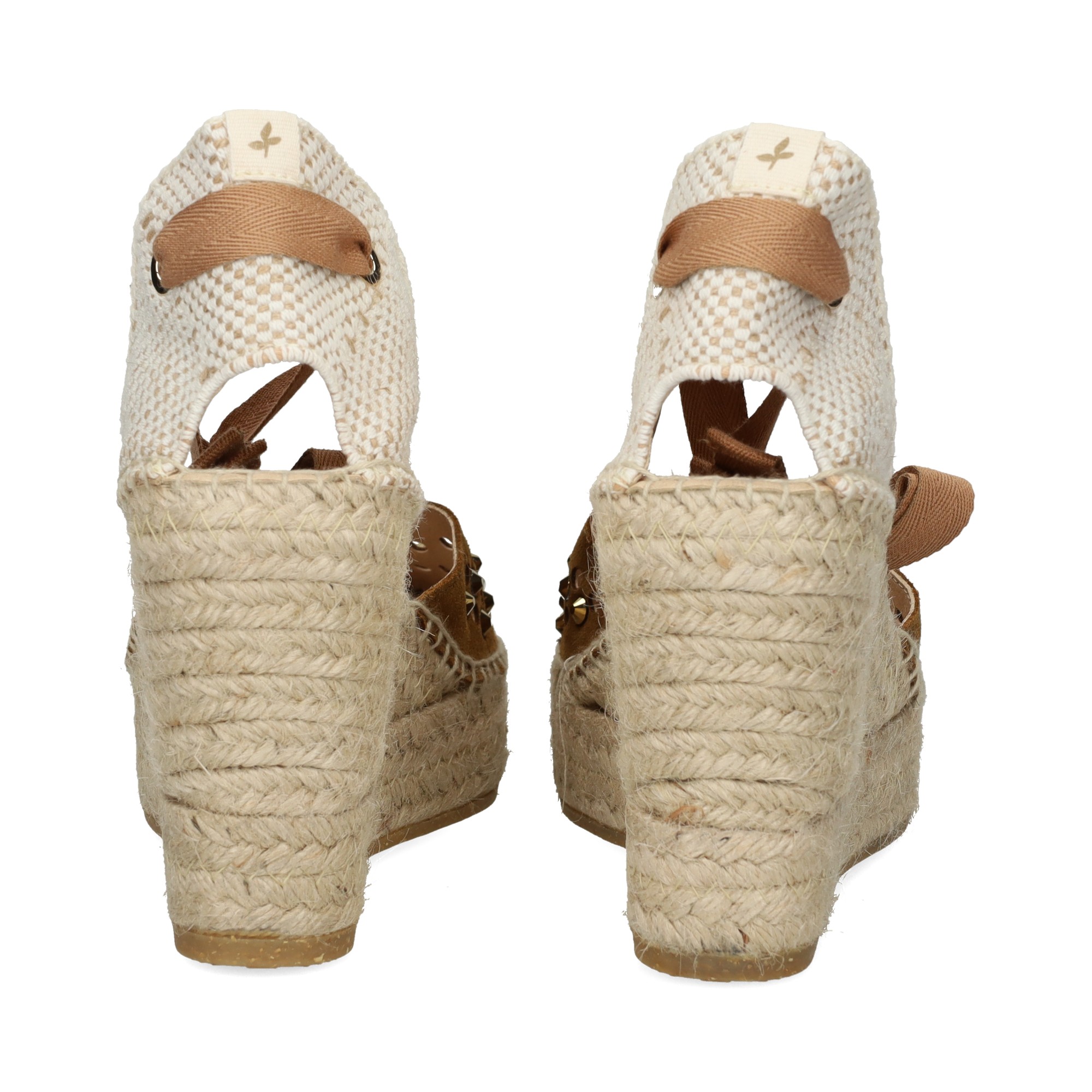 alpargata-cuna-strass-puntera-ante-camel