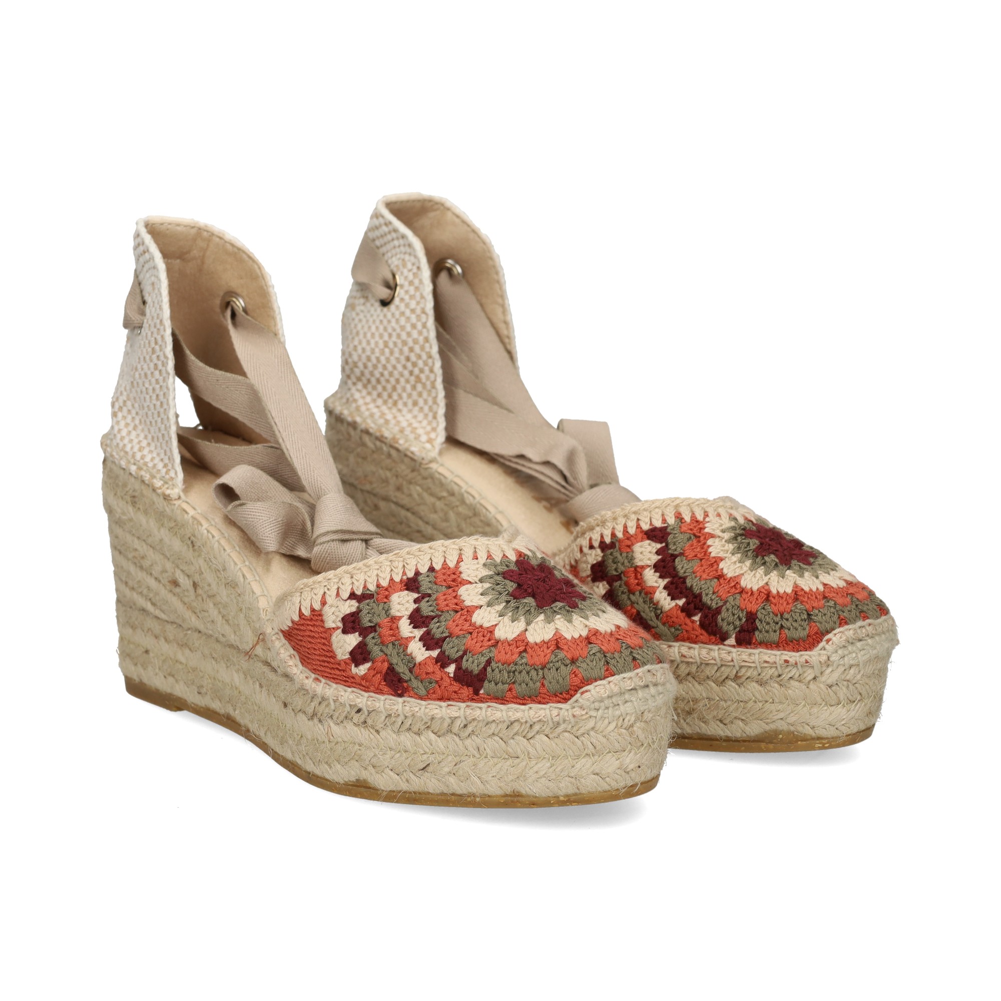 alpargata-cuna-crochet-beige